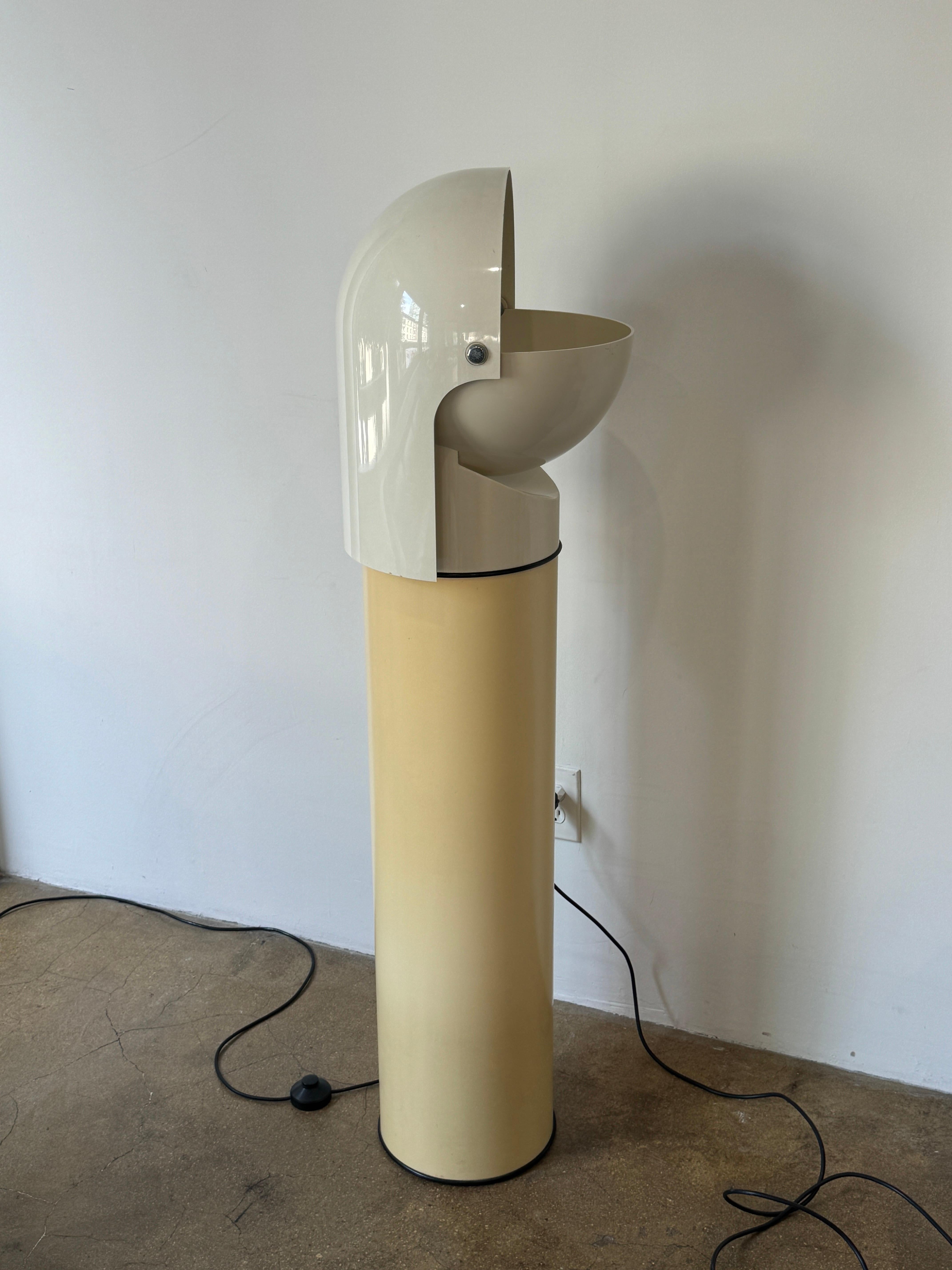 Mid-Century Modern 1970's Pileo Floor Lamp Designed by Gae Aulenti for Artemide For Sale