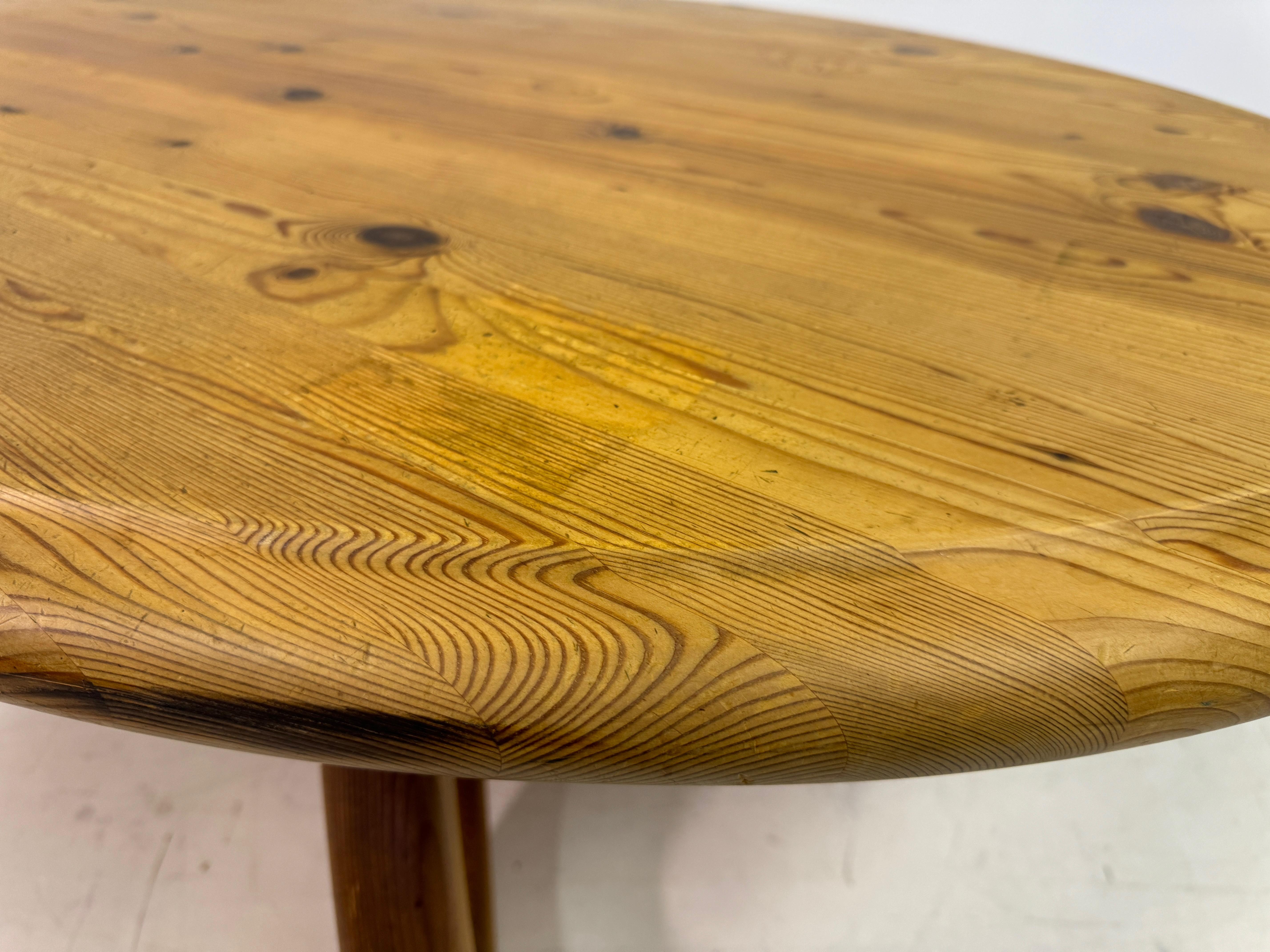1970s Pine Coffee Table with Unusual Base For Sale 6