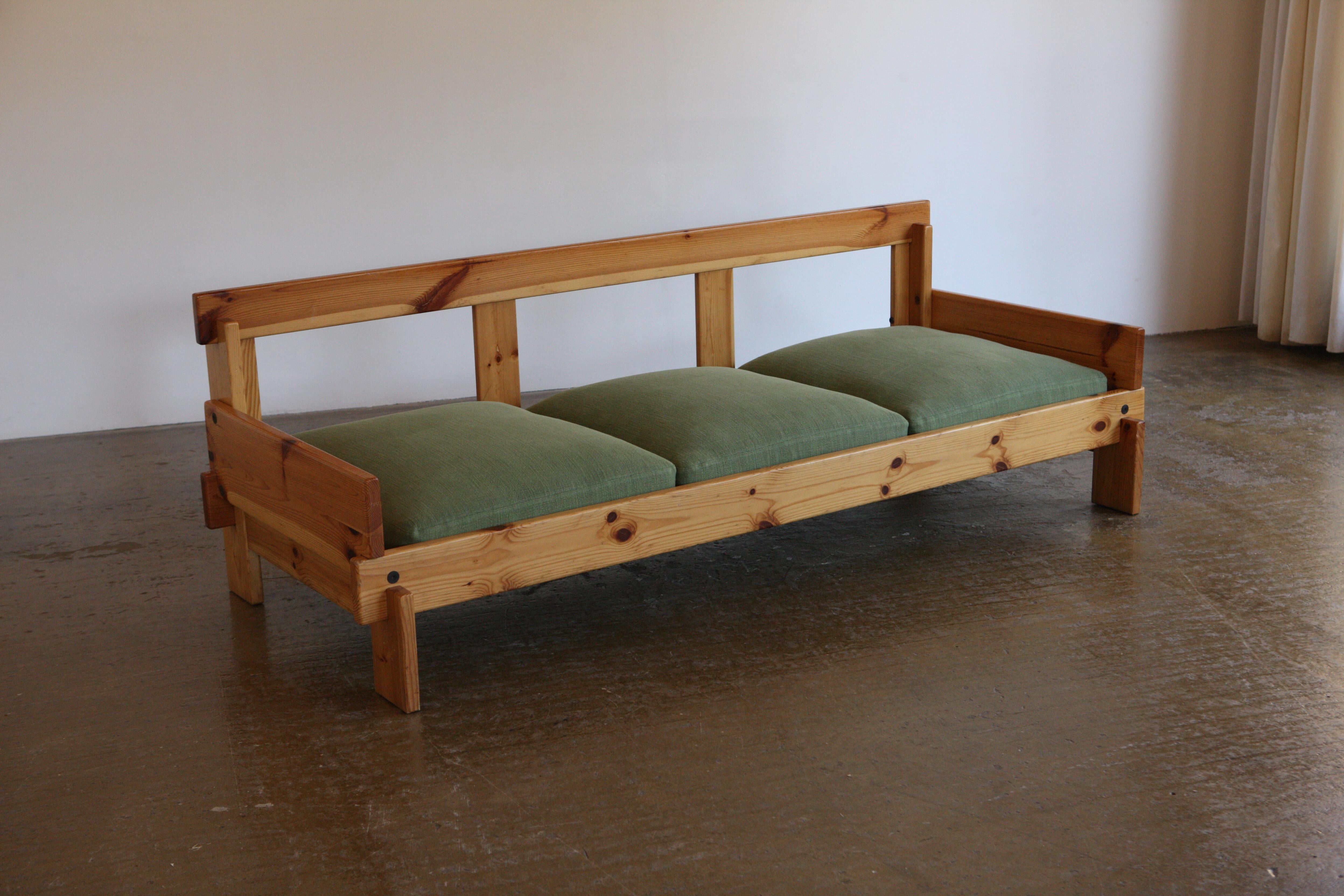 1970's Pine Framed Linen Sofa For Sale 5