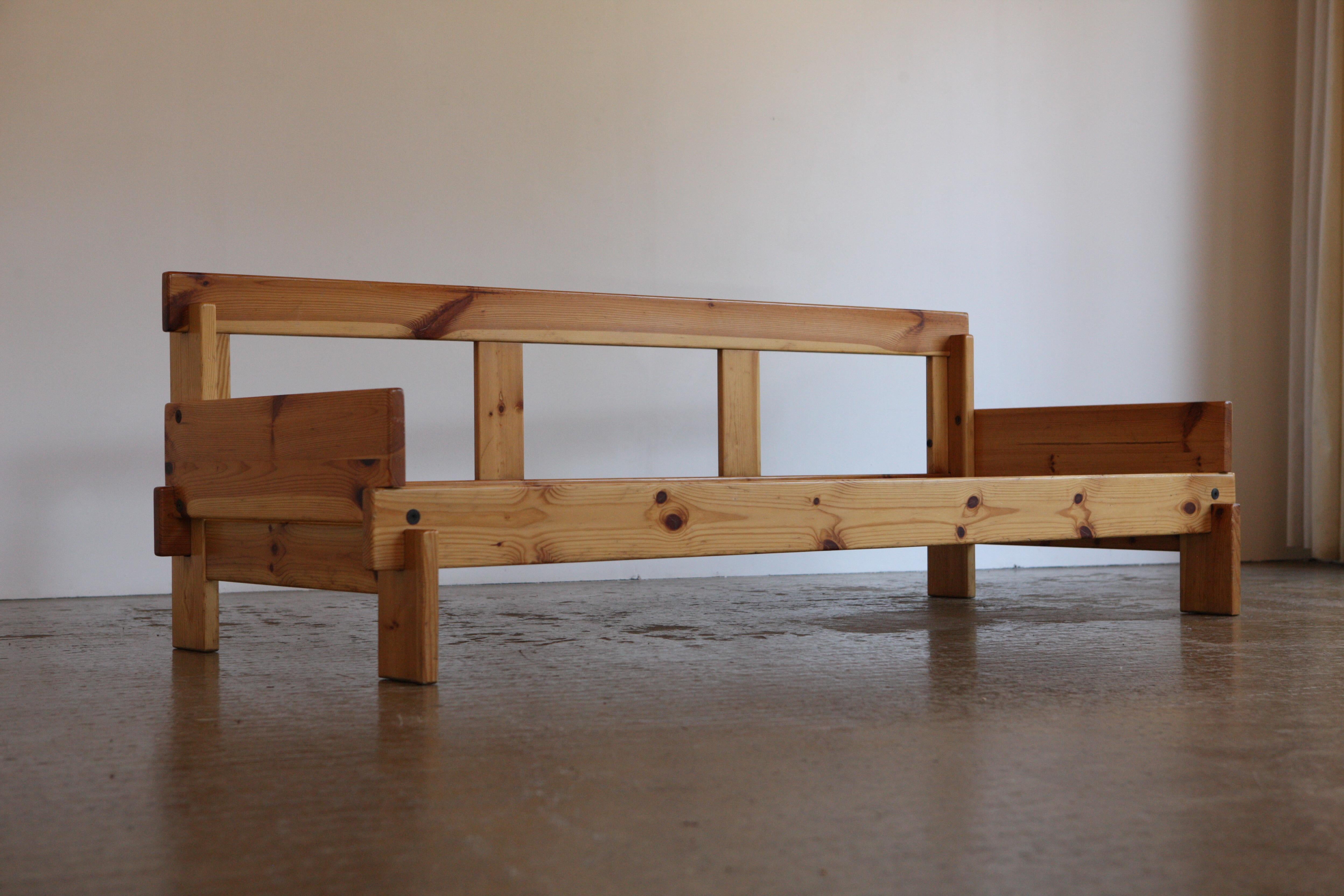 1970's Pine Framed Linen Sofa For Sale 6