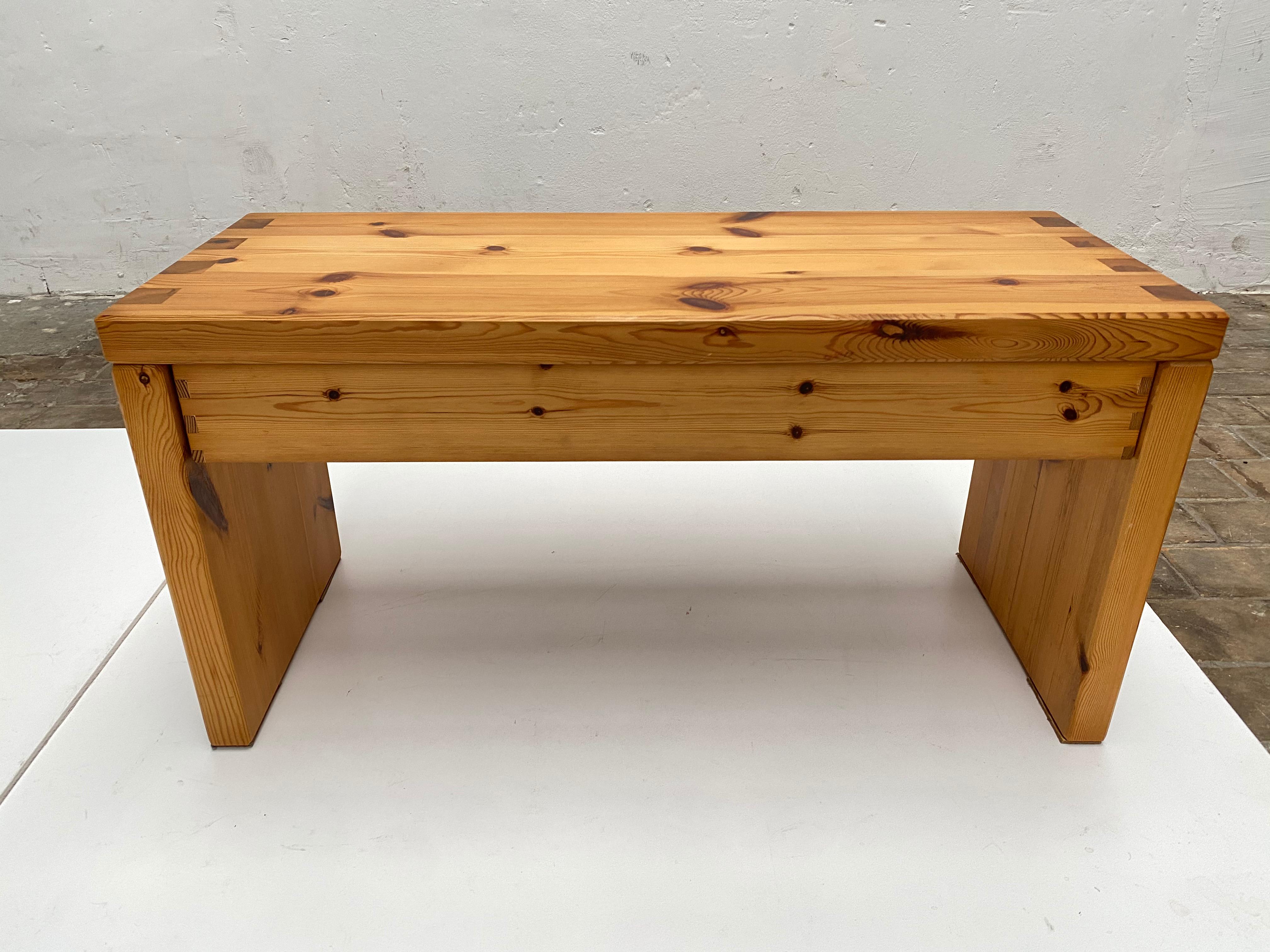 1970s Pine Wood Side Table with Single Drawer by Aksel Kjersgaard Odder, Denmark For Sale 2