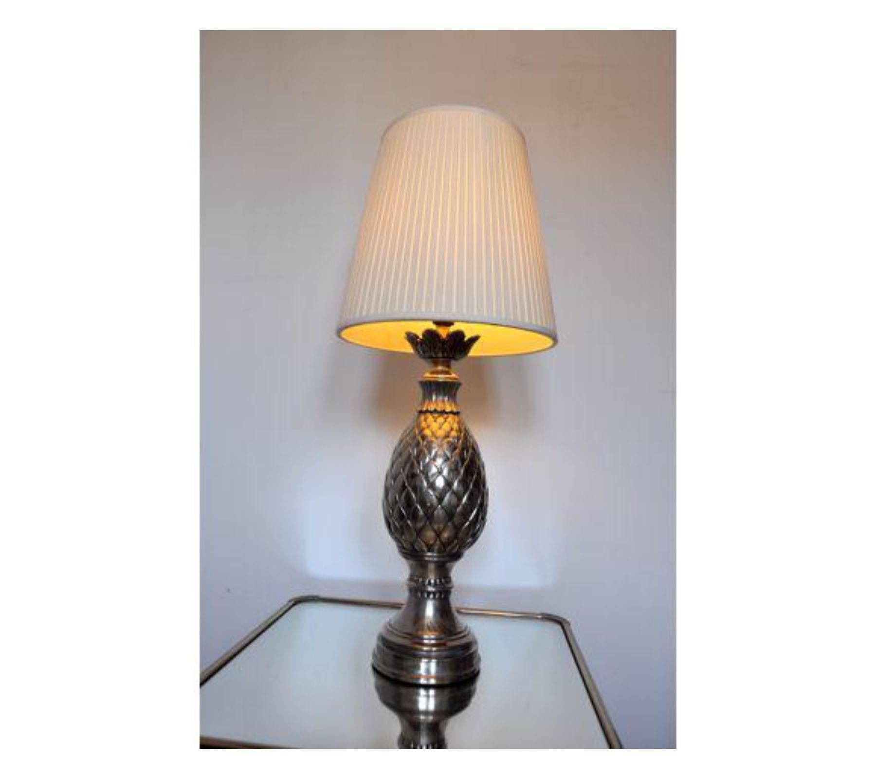 Tischlampe aus Ananas aus den 1970er Jahren im Regency-Stil, Frankreich (Französisch) im Angebot