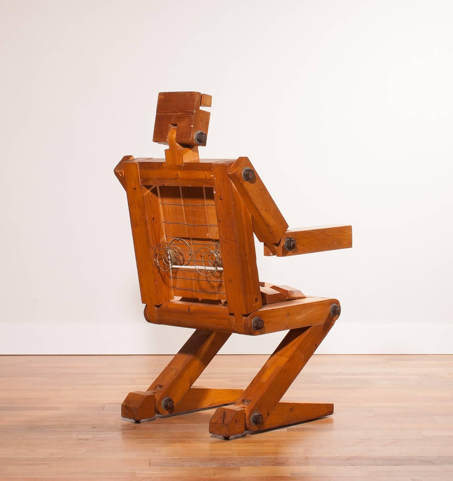 1970s, Pinewood Robot Chair 1