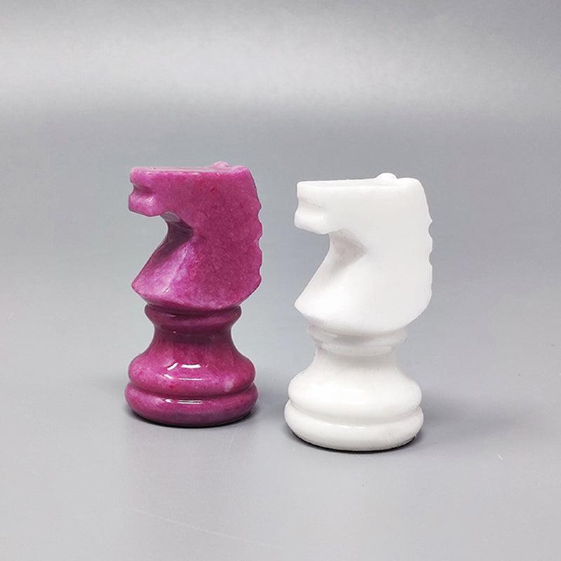 1970s Pink and White Chess Set in Volterra Alabaster Handmade Made in Italy 4