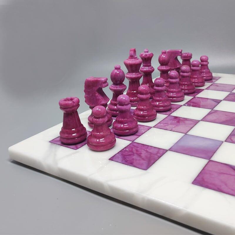 Mid-Century Modern 1970s Pink and White Chess Set in Volterra Alabaster Handmade Made in Italy For Sale