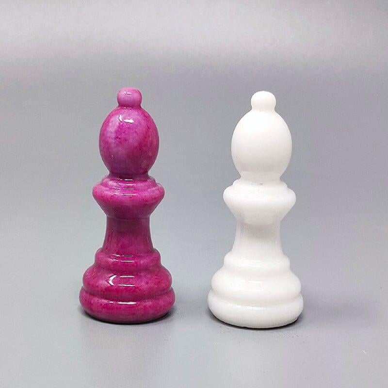 1970s Pink and White Chess Set in Volterra Alabaster Handmade Made in Italy For Sale 3