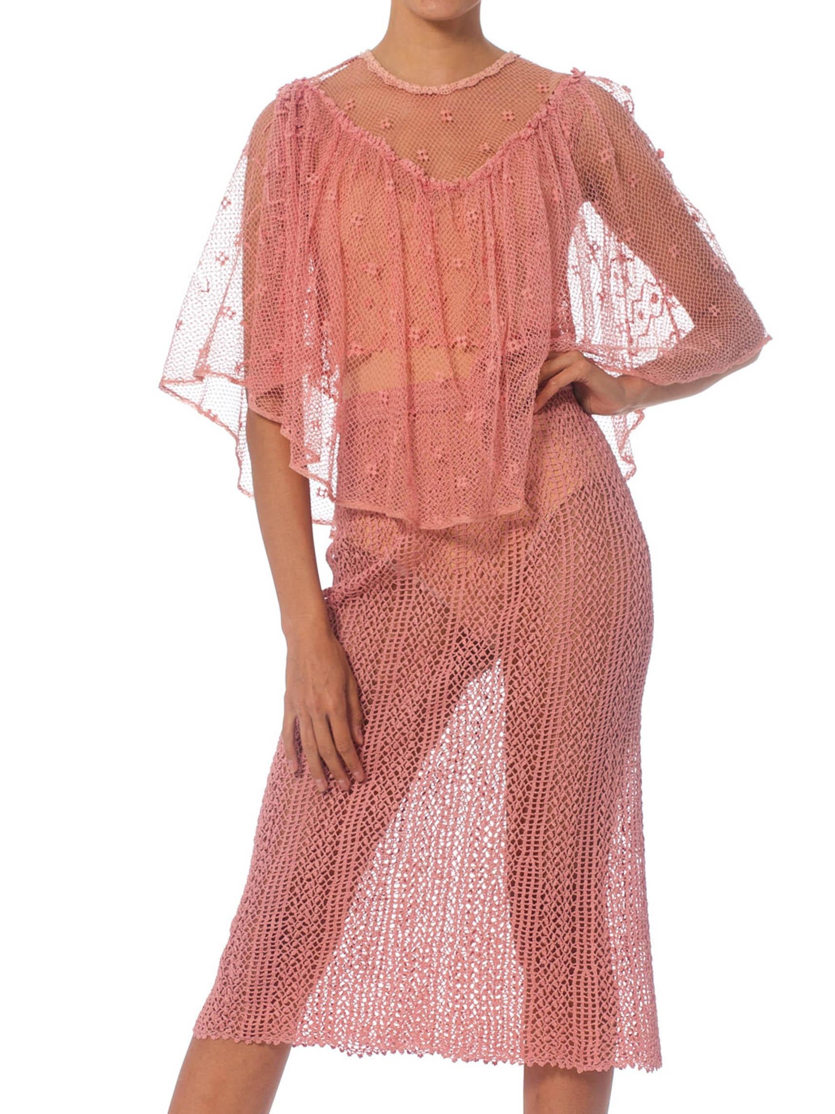 1970S Pink Hand Crochet Cotton Net Crop Top & Skirt Ensemble In Excellent Condition In New York, NY