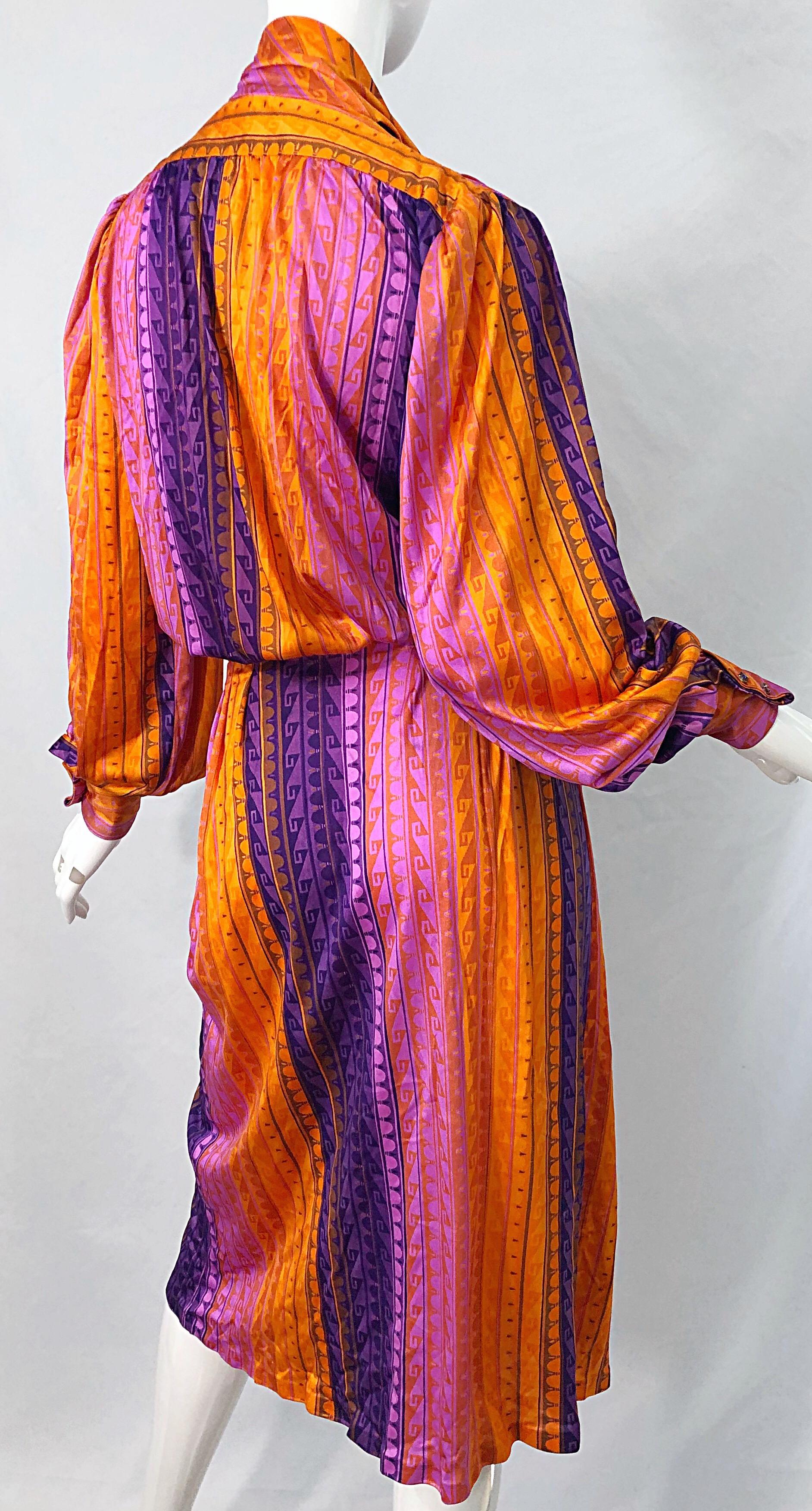 1970er gestreiftes Slinky Vintage 70er Jahre Schal-Wickelkleid in Rosa + Orange + Lila im Angebot 8
