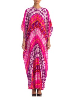1970's Pink & Purple Psychedelic Cotton Barkcloth Pleated Kaftan
