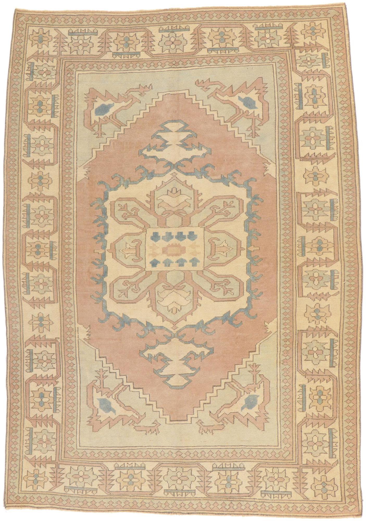 Tapis turc Oushak rose des années 1970, de style tribal moderne en vente 13