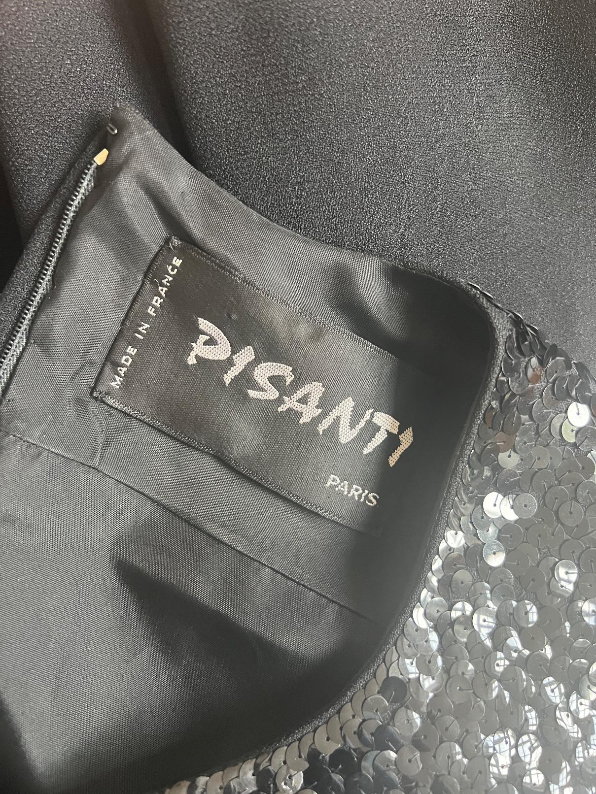 1970 Pisanti - Robe en crêpe noir avec col en paillettes Pour femmes en vente