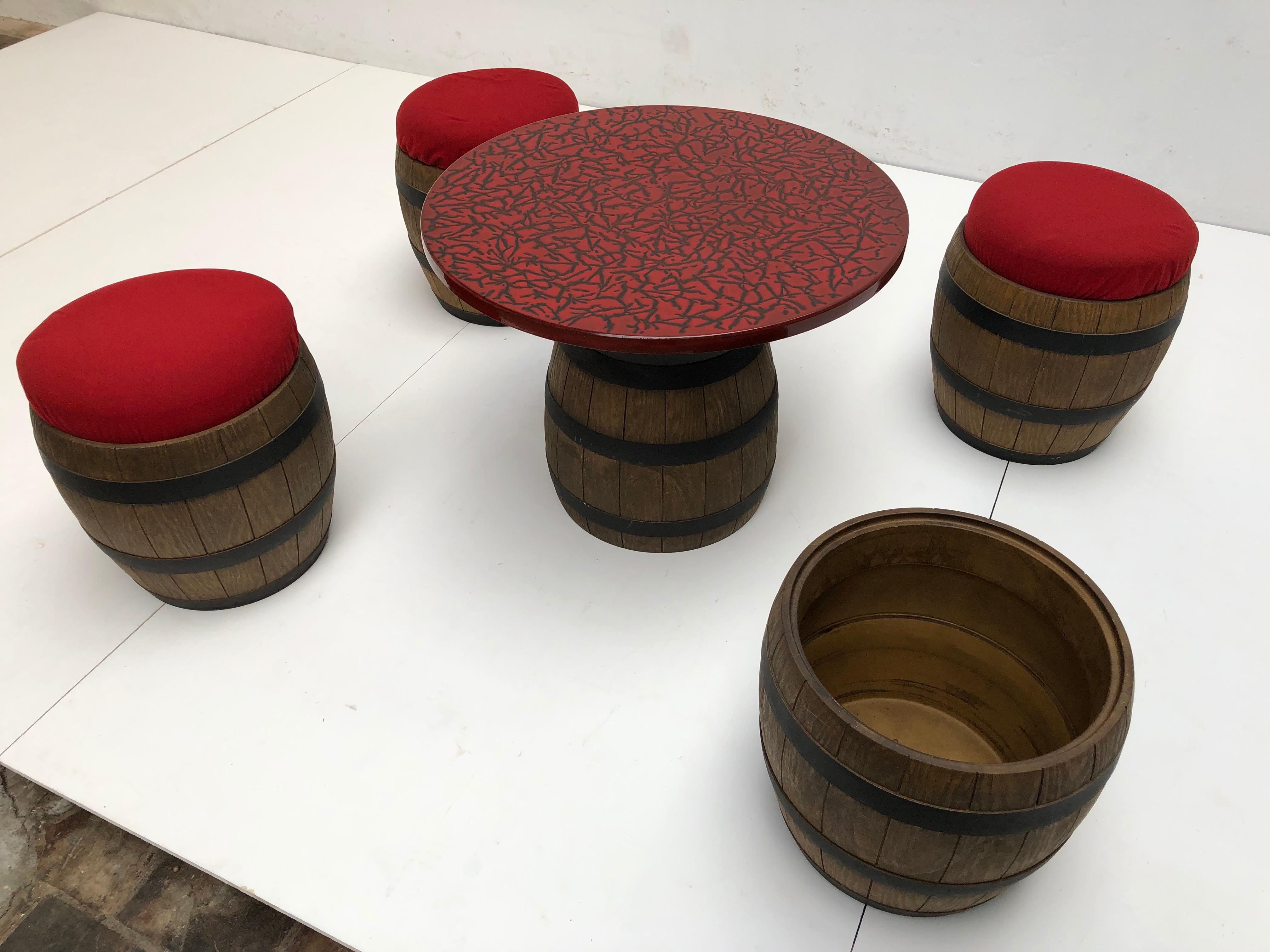1970s Plastic Fantastic 'Whiskey Barrel' Drinking Table and Stools Emsa Germany For Sale 1