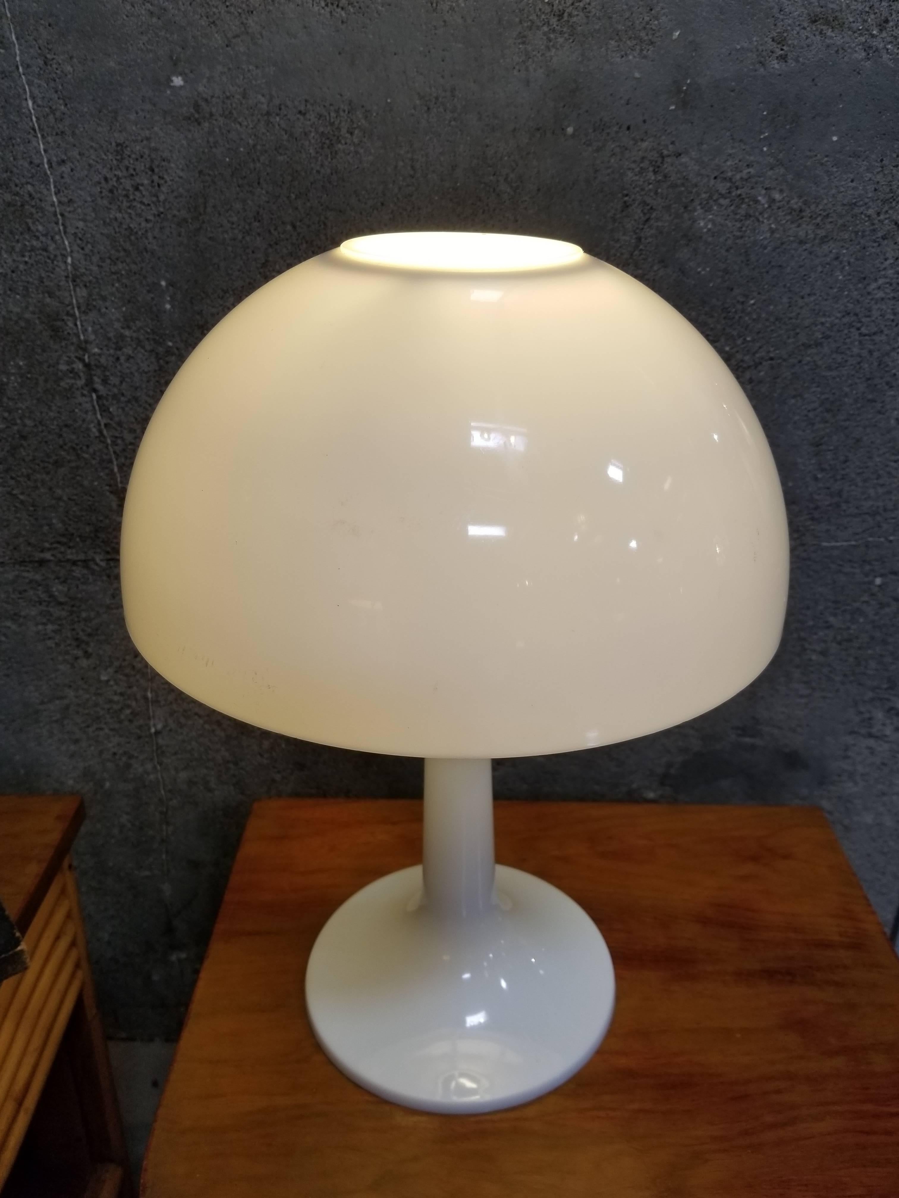 Mid-Century Modern Lampe champignon en plastique des années 1970