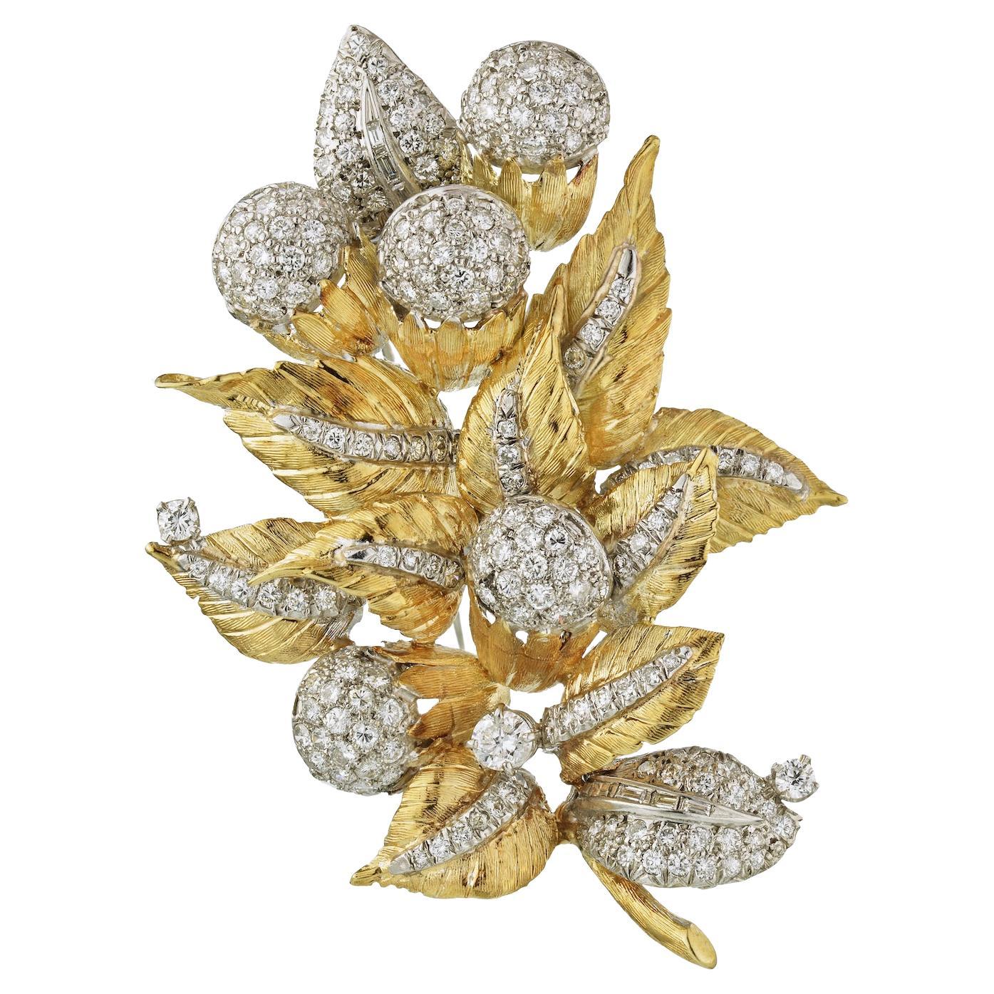 1970's Platinum & 18K Yellow Gold Foliage Round & Baguette Cut Brooch For Sale