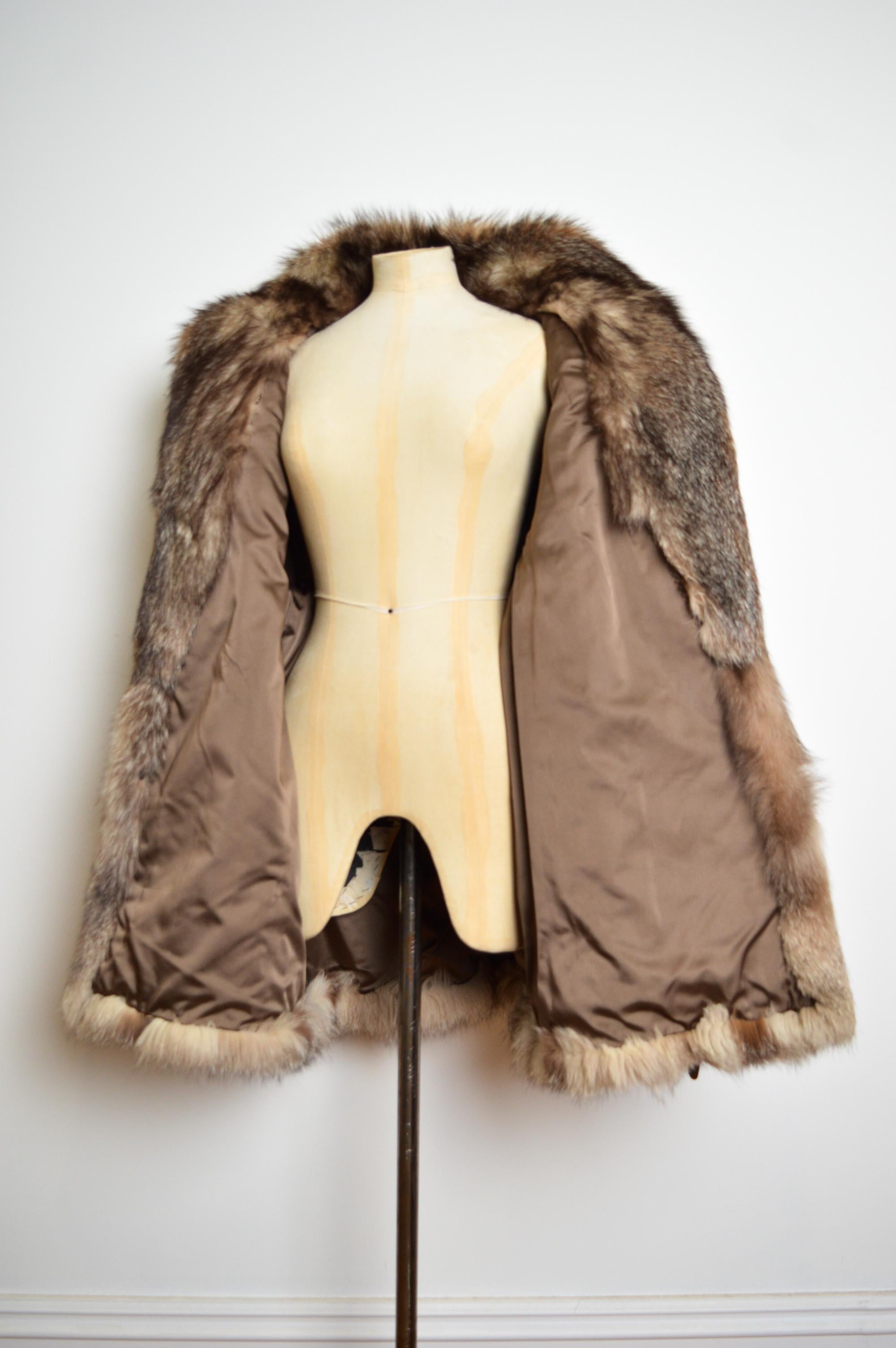1970 Plush Luxurious Vintage Arctic Fox Silver Brown Fur Coat - Jacket 10