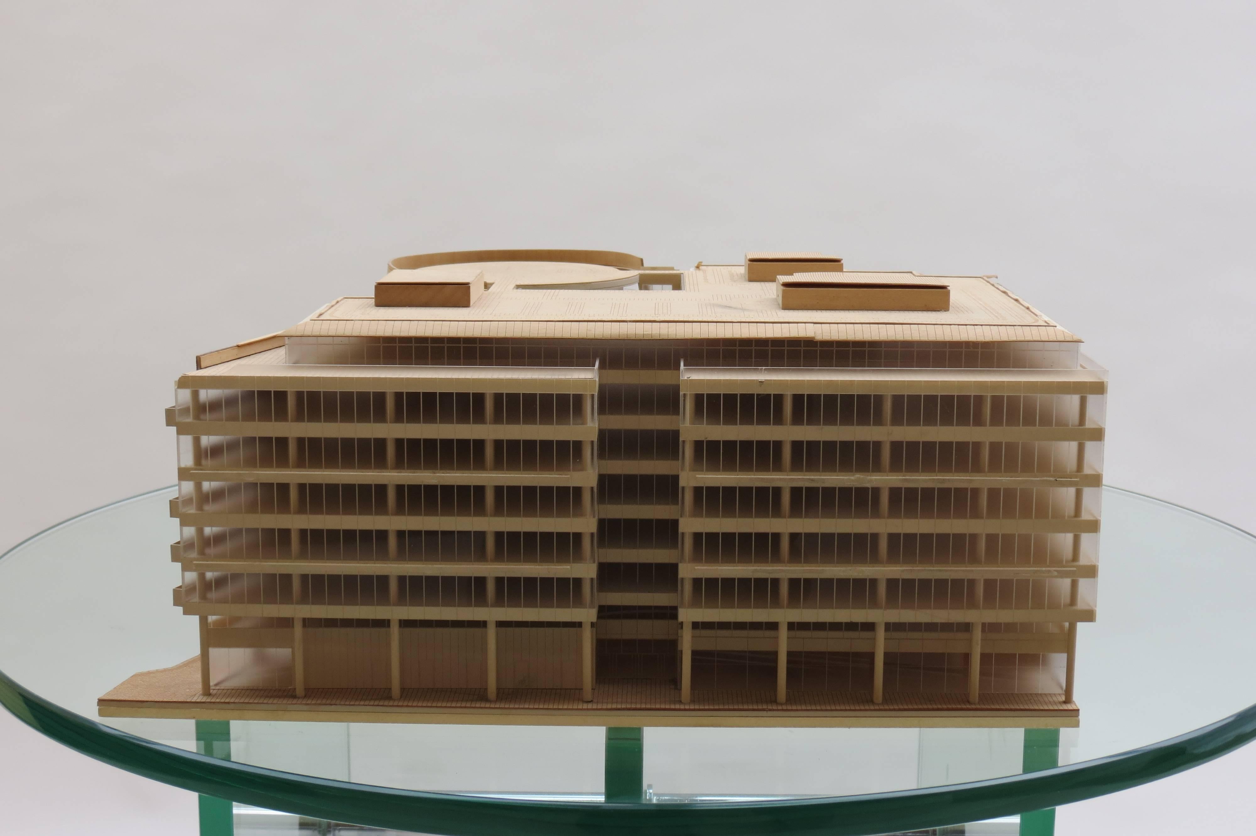A wonderfully detailed Architect's model of a building.  Hand made using plywood and perspex.  Dates from the 1970s, modernist design.

Small amount of loss to the model, as shown in photos.


ST836.
