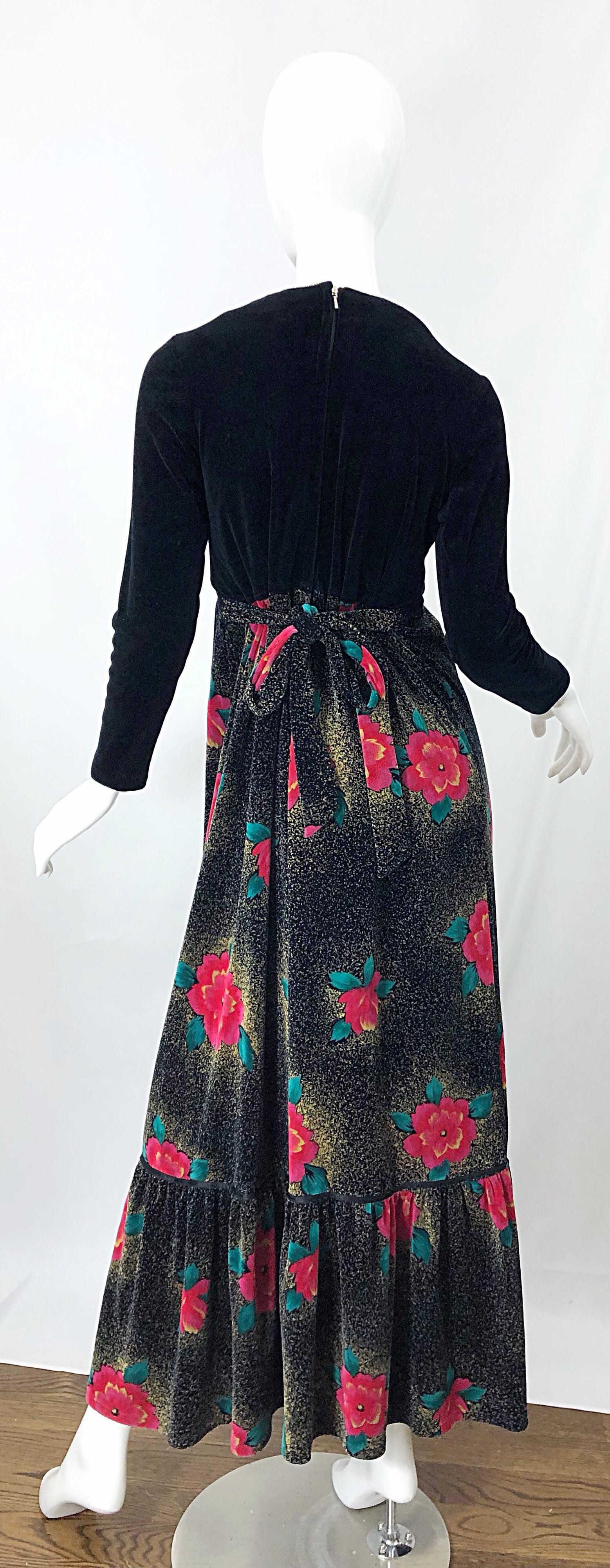 1970s Poinsettia Print Embroidered Beaded Velvet Velour Holiday Maxi Dress Gown For Sale 3