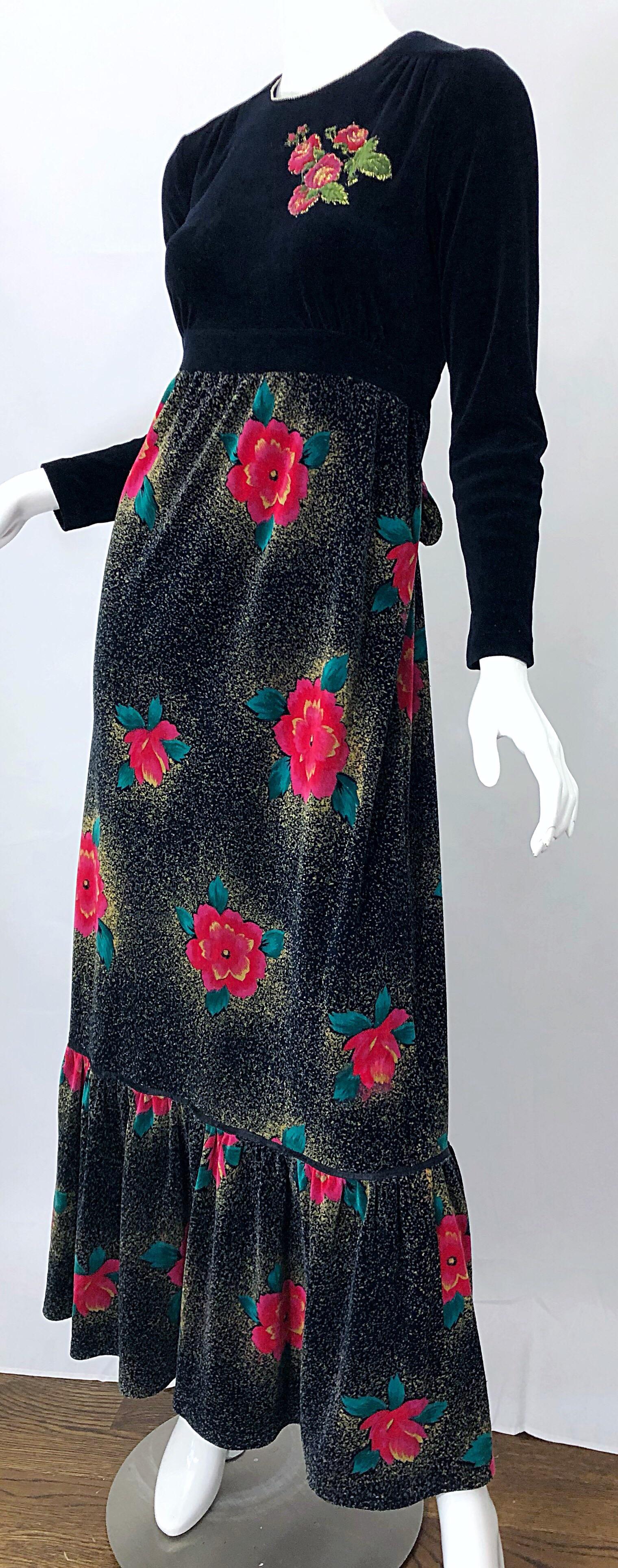 1970s Poinsettia Print Embroidered Beaded Velvet Velour Holiday Maxi Dress Gown For Sale 5