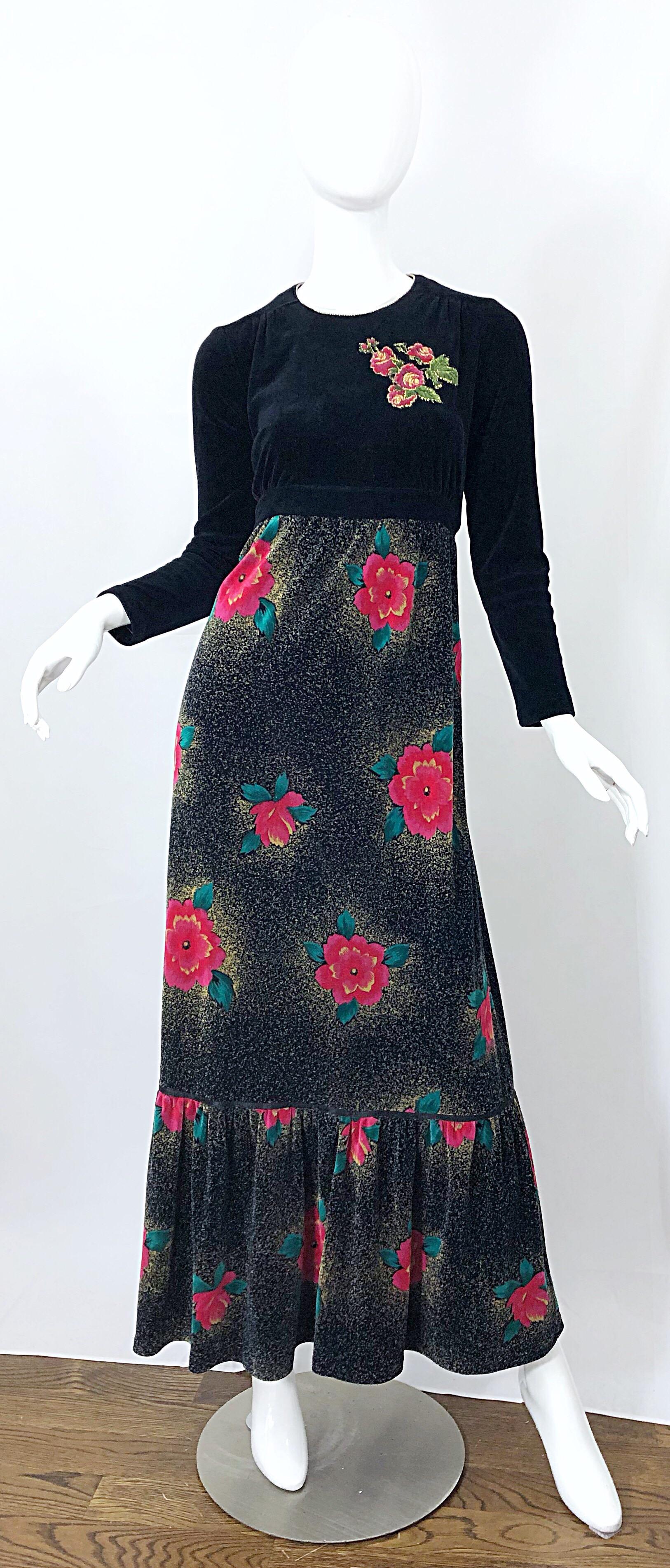 1970s Poinsettia Print Embroidered Beaded Velvet Velour Holiday Maxi Dress Gown For Sale 6