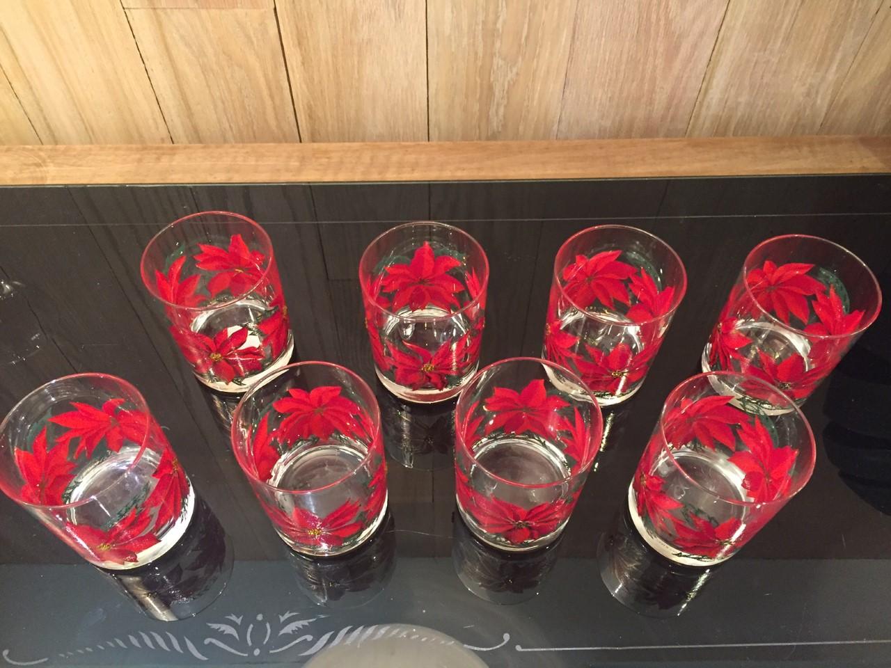 1970s Pointsetti Red Low Tumbler Glasses 8 In Excellent Condition In Aspen, CO