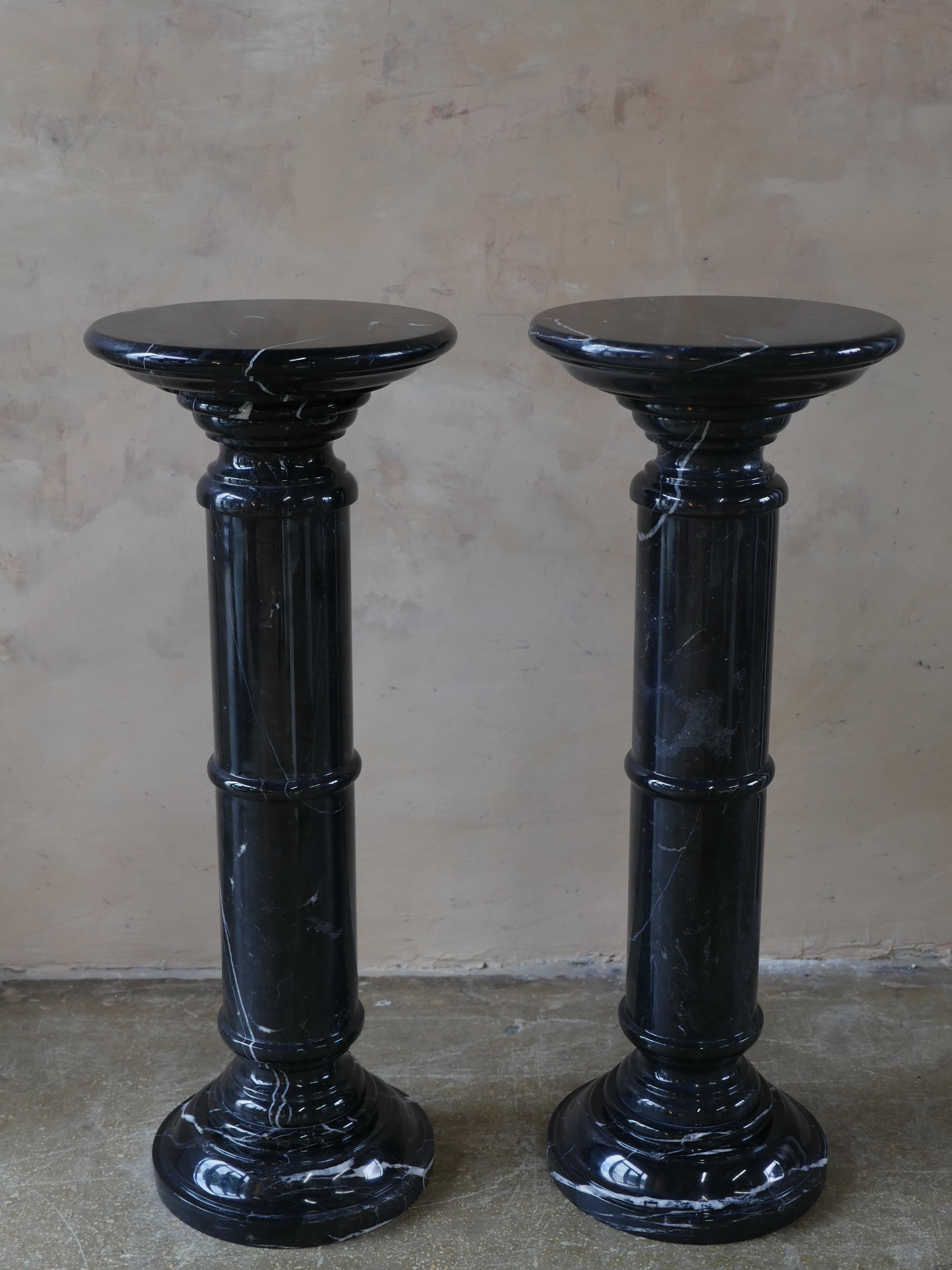 1970s Polished Nero Marquina Solid Marble Pedestals - Set of 2 For Sale 4