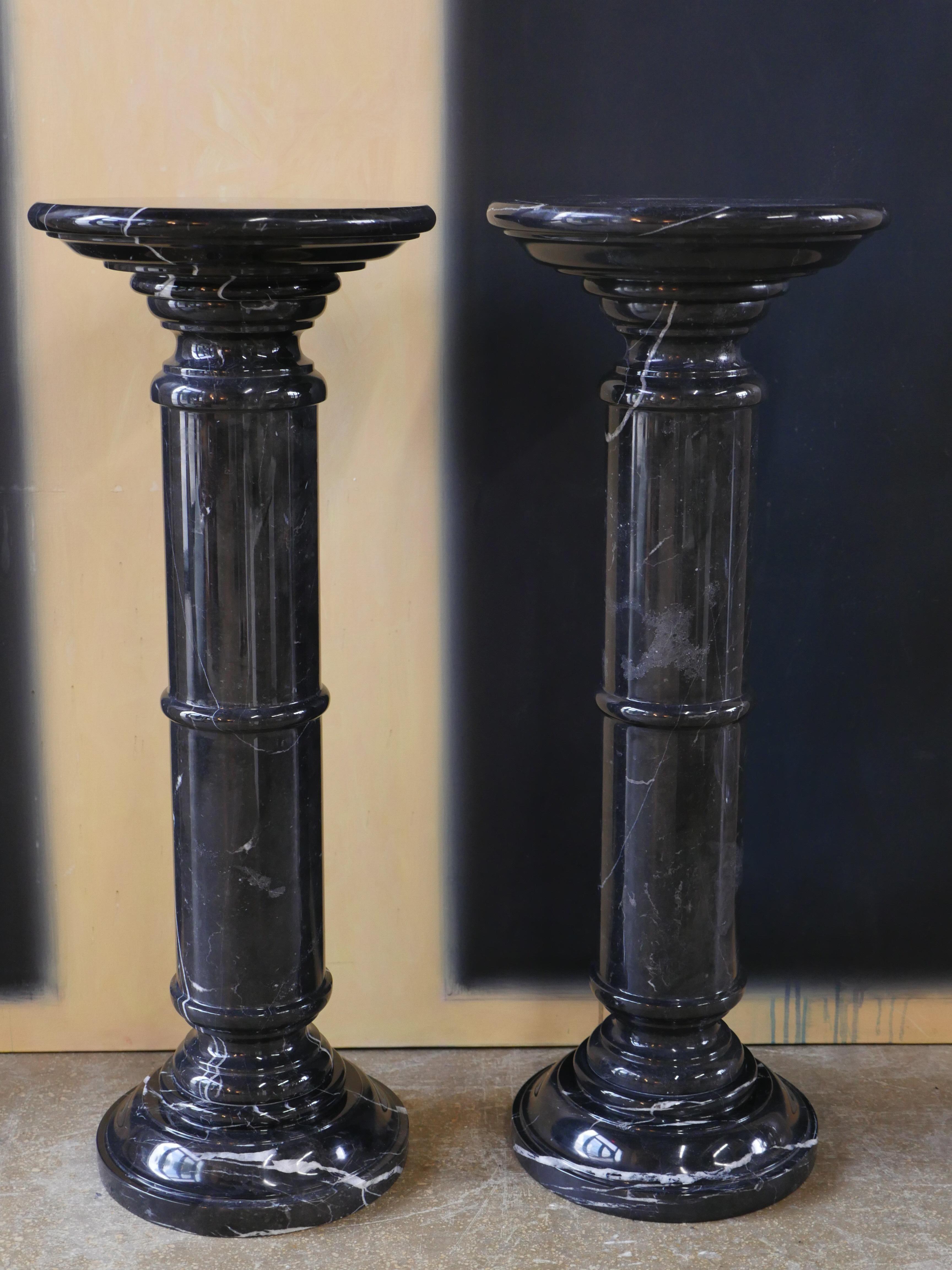 Late 20th Century 1970s Polished Nero Marquina Solid Marble Pedestals - Set of 2 For Sale