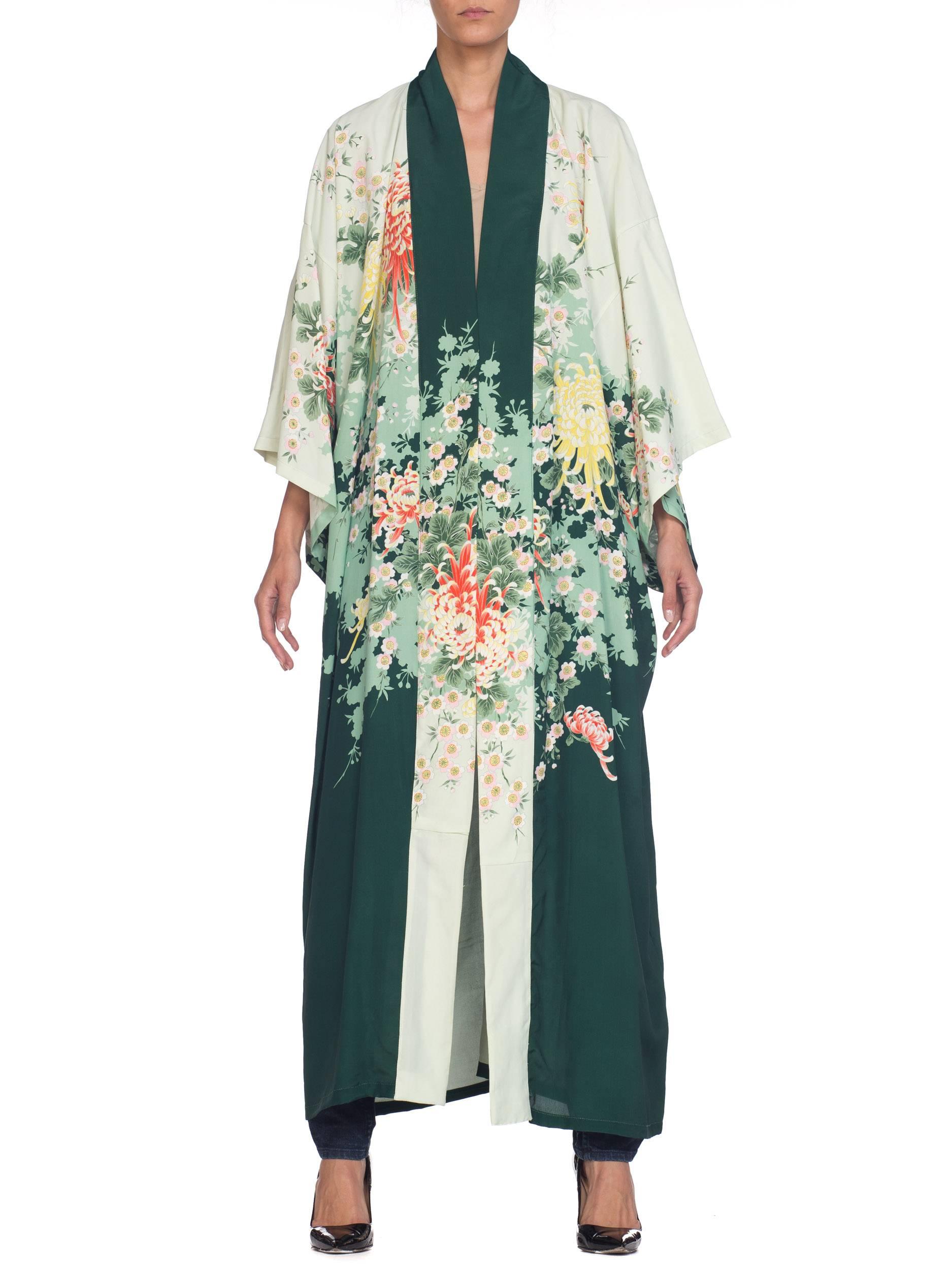Poly-Kimono in Grün mit Blumenmuster, 1970er Jahre 8