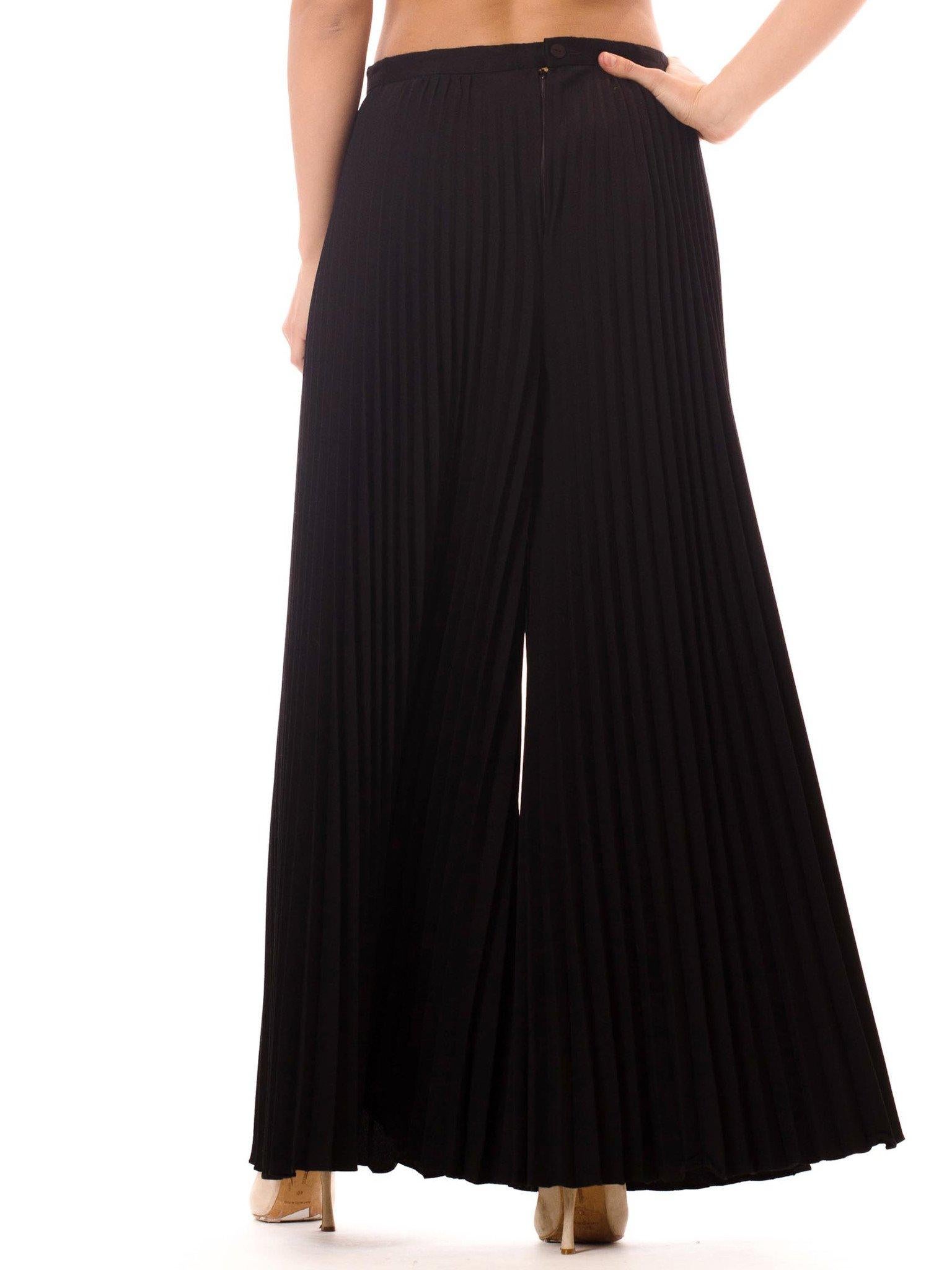 1970S Polyester  Funky And Chic These Black, Wide Leg Pants Feature Tight, Well For Sale 2