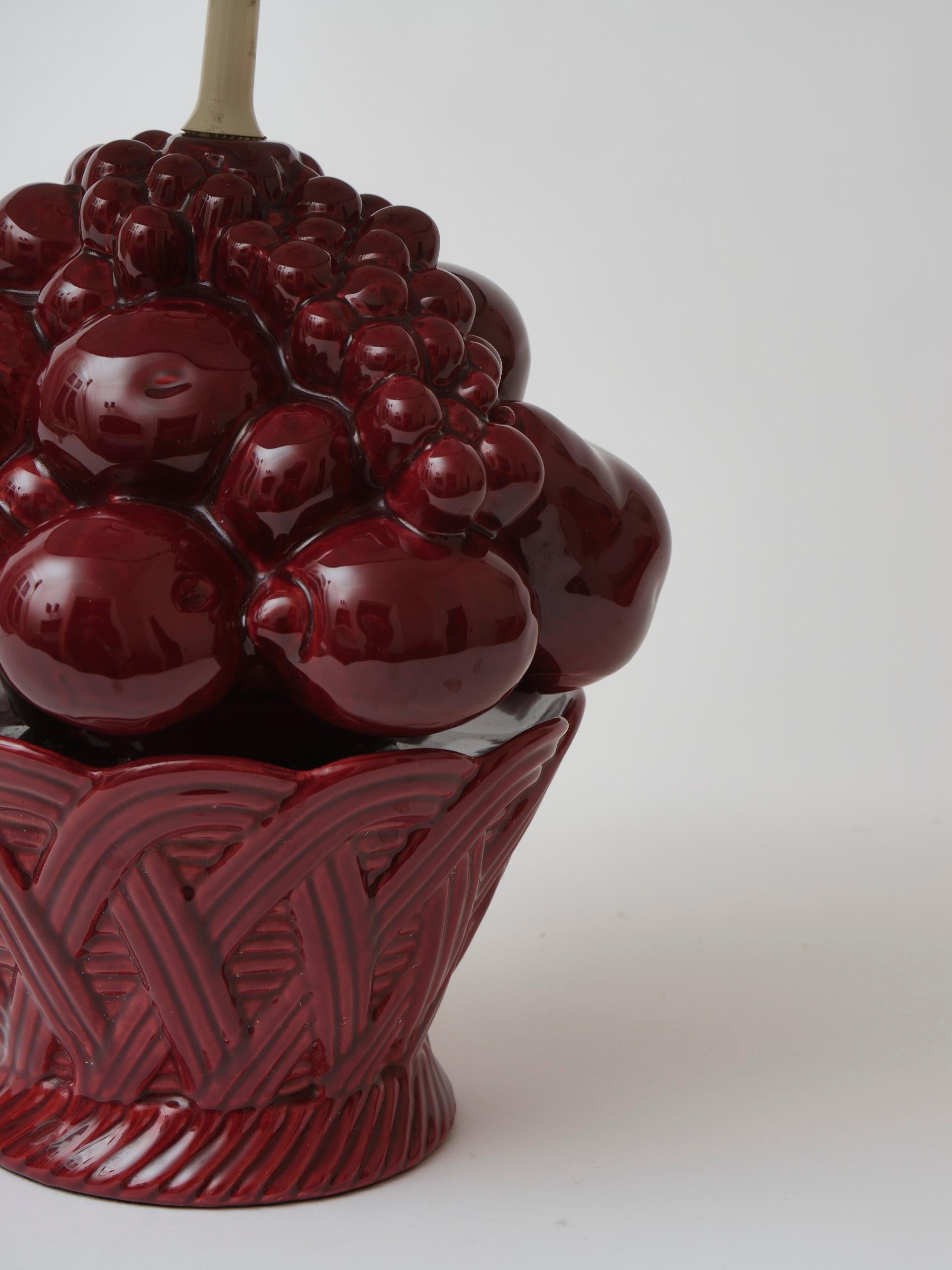 Glazed 1970s porcelain table lamp in the shape of a fruit bowl