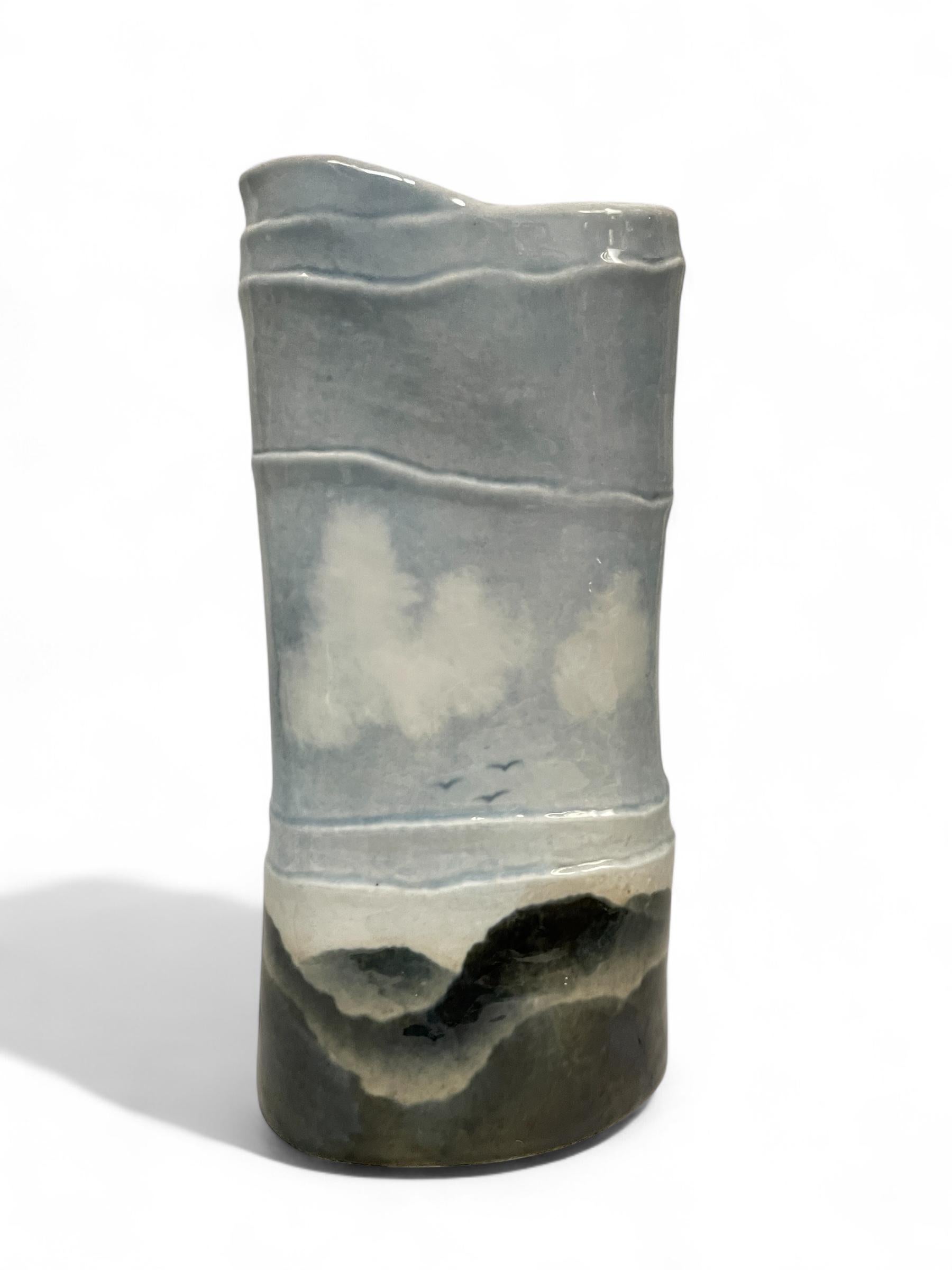 Europeo Vaso in porcellana del 1970 di Virebent in vendita
