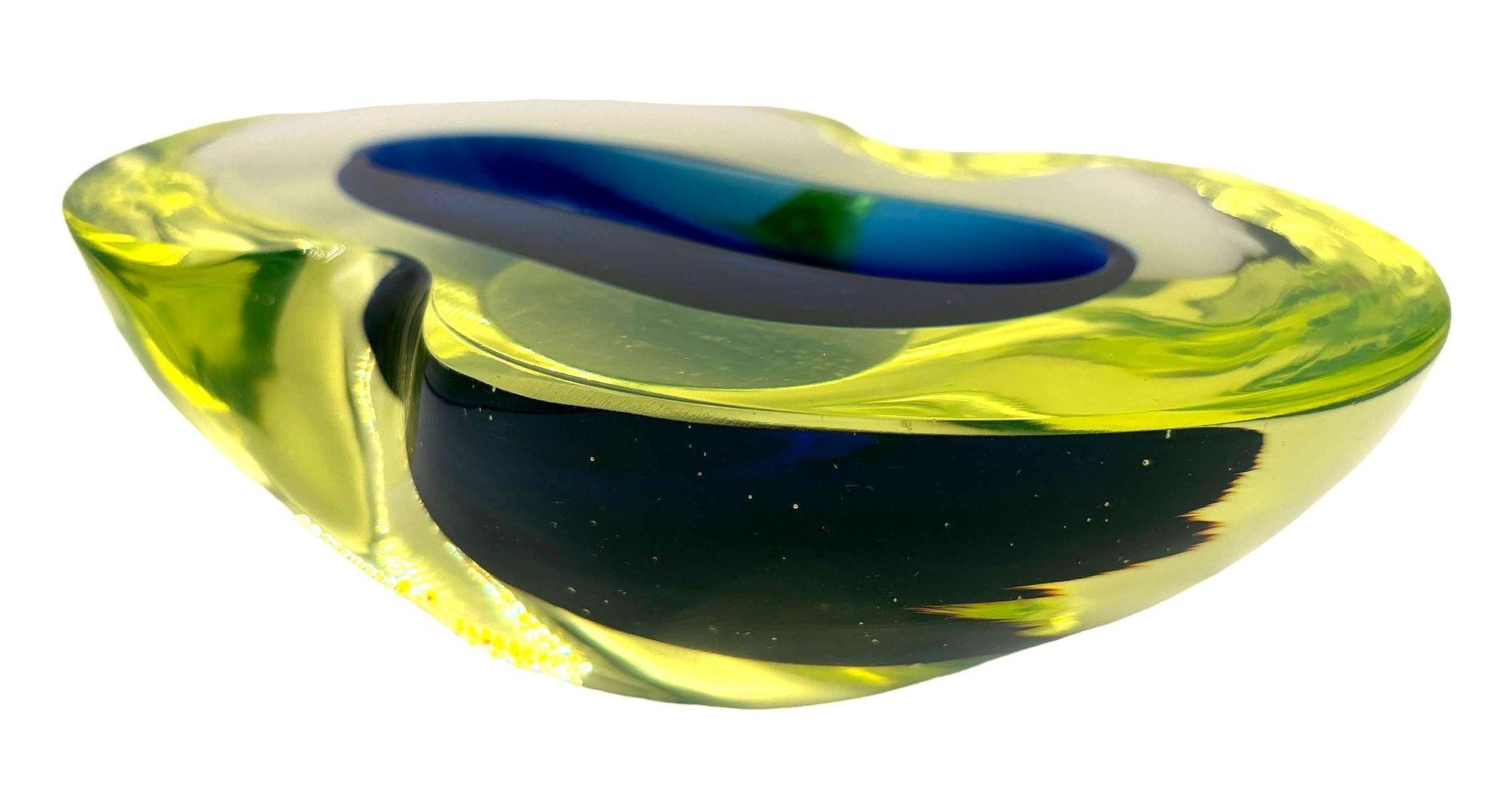 Late 20th Century 1970's Postmodern Biomorphic Sommerso Murano Glass Bowl or Ashtray For Sale