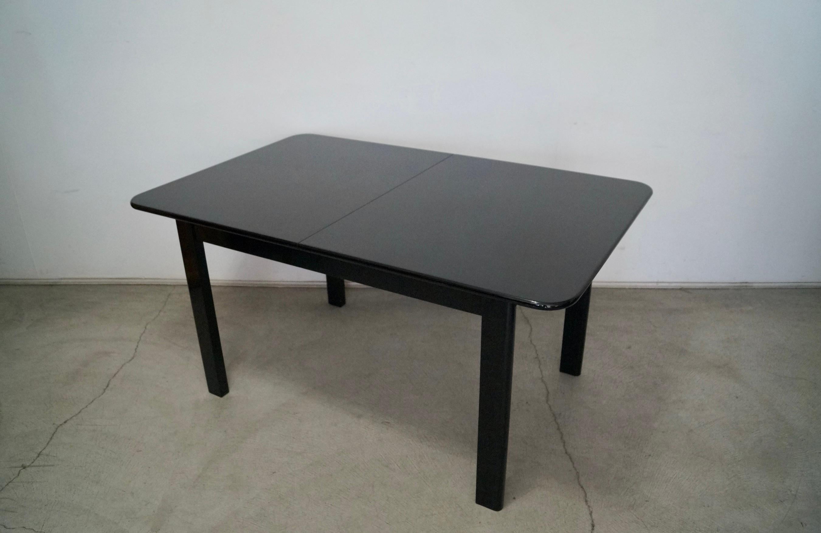 Post-Modern 1970's Postmodern Hollywood Regency Italian Black Lacquer Dining Table For Sale
