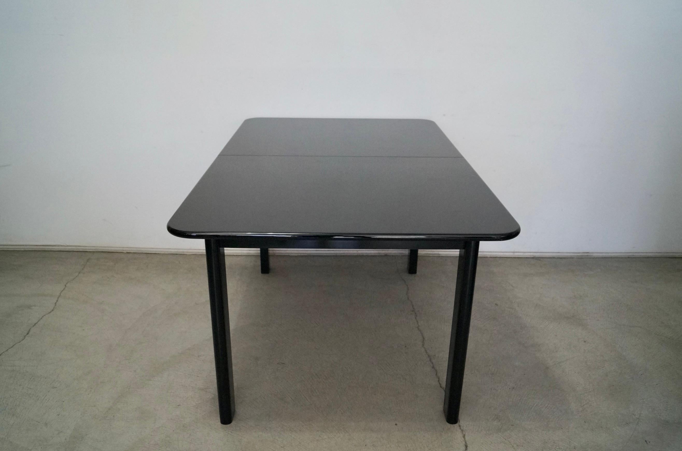 1970's Postmodern Hollywood Regency Italian Black Lacquer Dining Table For Sale 2