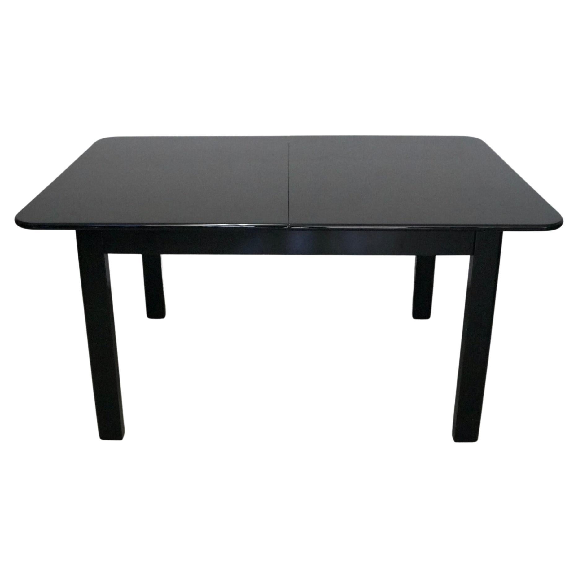 1970's Postmodern Hollywood Regency Italian Black Lacquer Dining Table For Sale