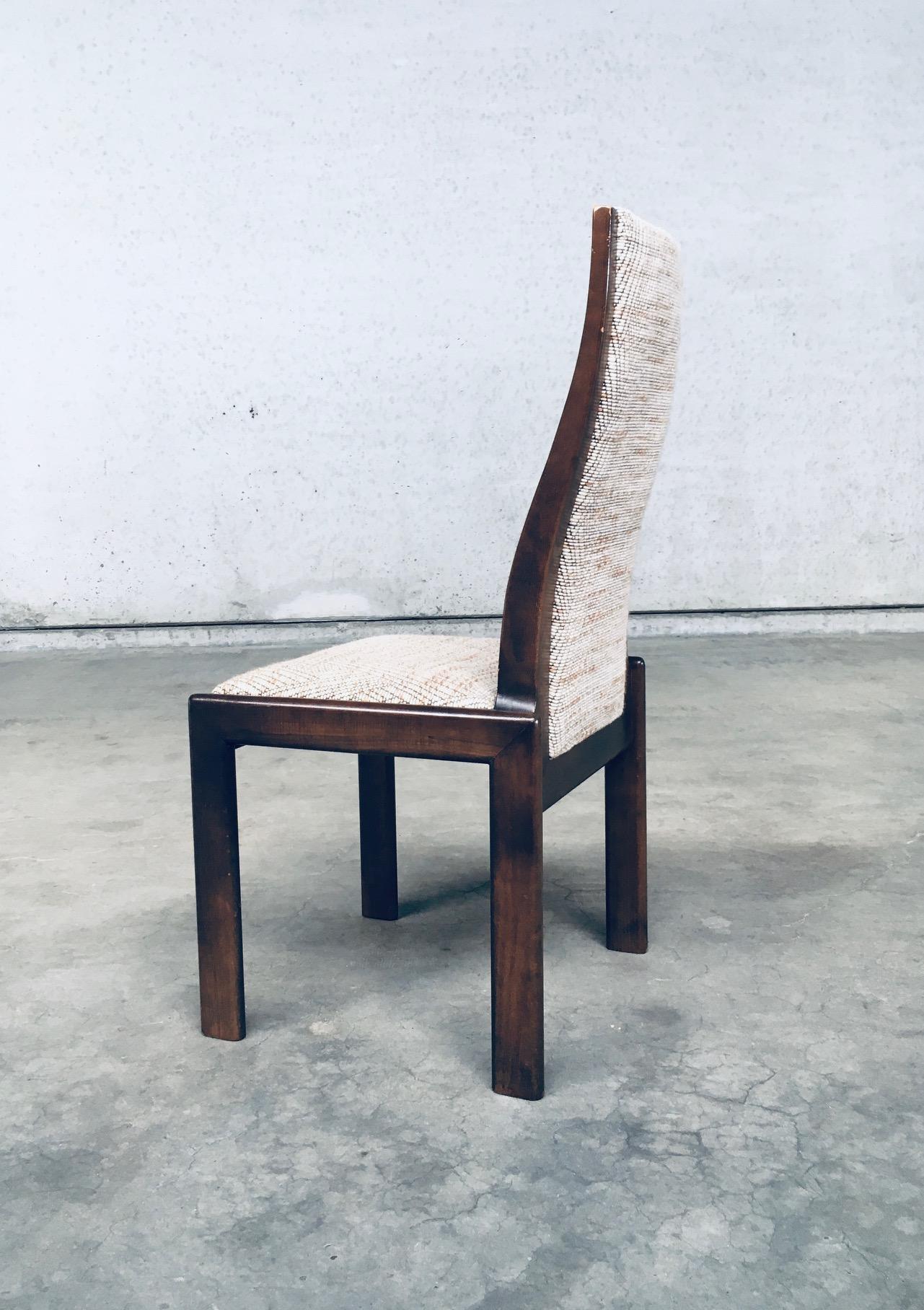 Postmodernes italienisches Design 1970er Jahre Esszimmerstuhl-Set im Angebot 4