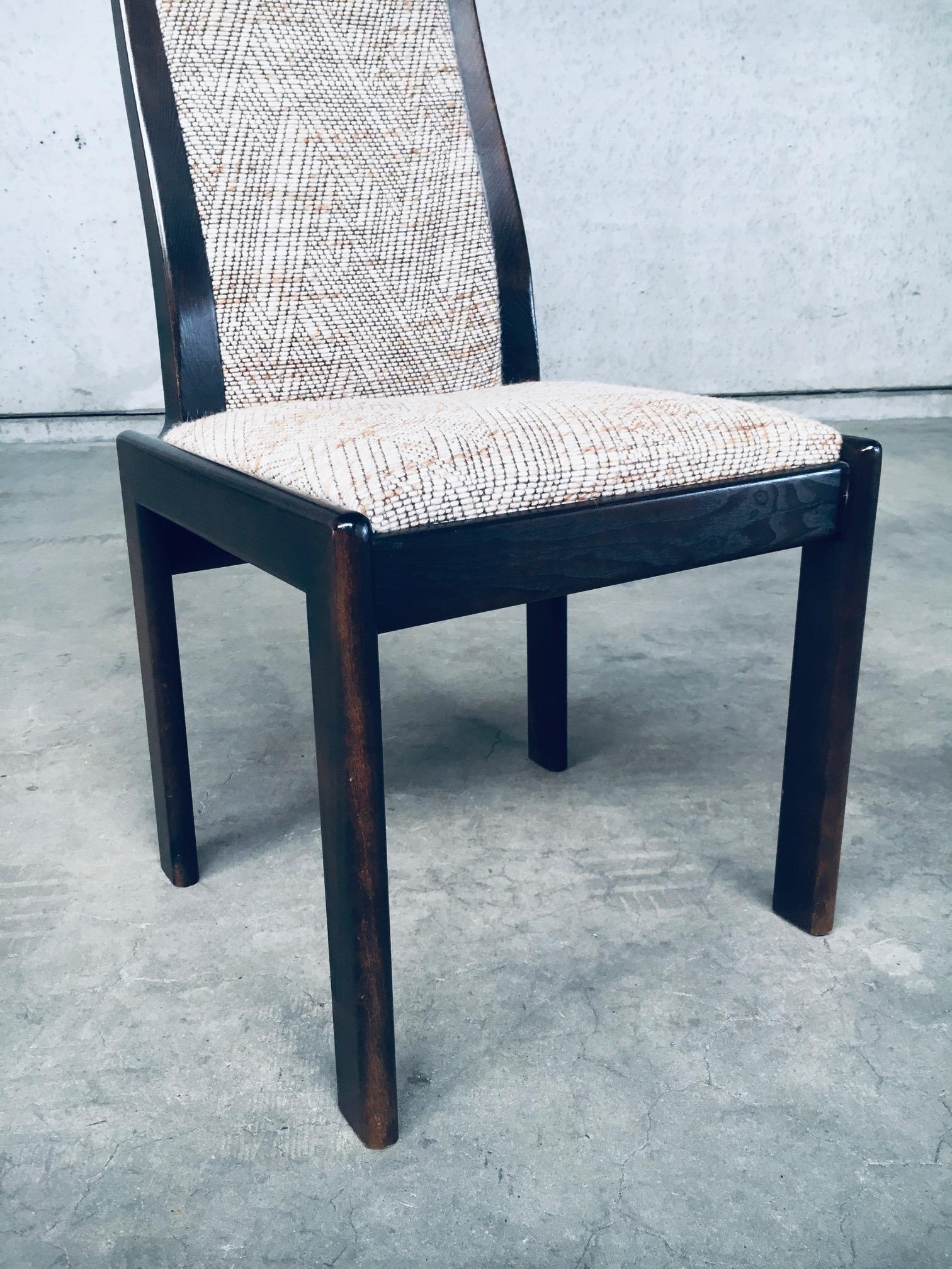 Postmodernes italienisches Design 1970er Jahre Esszimmerstuhl-Set im Angebot 8