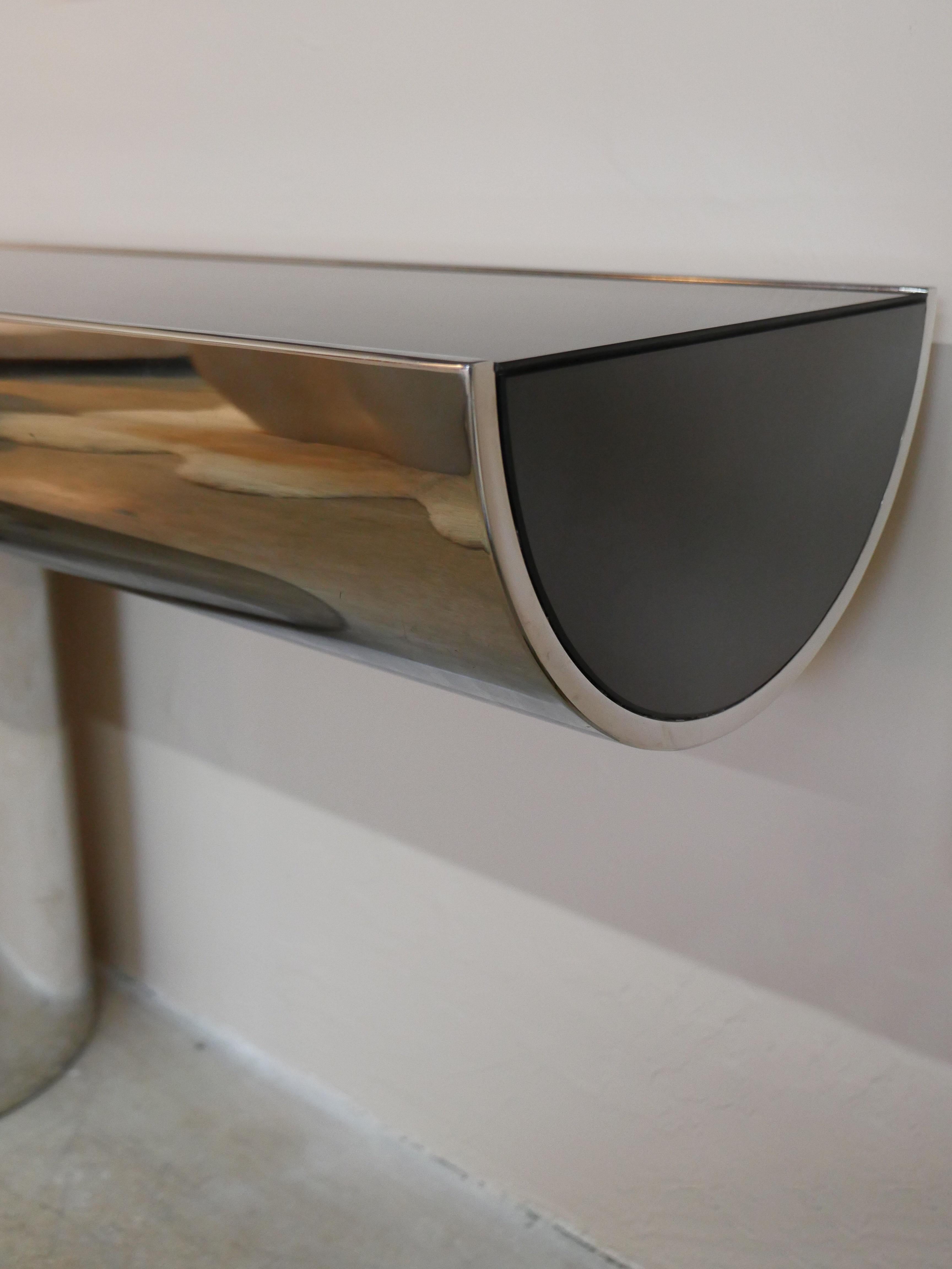 Acciaio inossidabile Tavolo console postmoderno degli anni '70 di J. Wade Beam per Brueton in acciaio inox in vendita