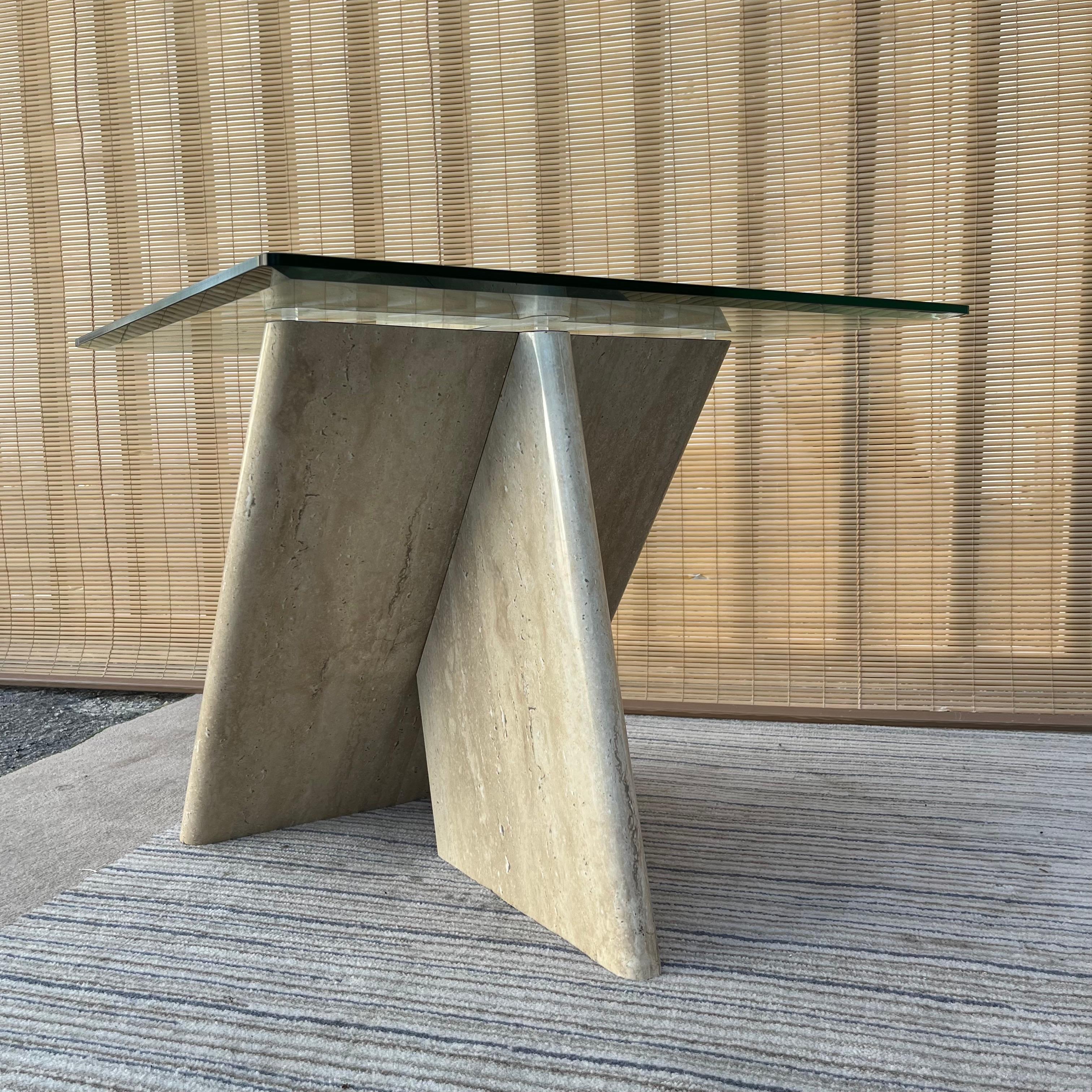 Table d'appoint postmoderne des années 1970 en stratifié marbré avec plateau en verre en vente 7