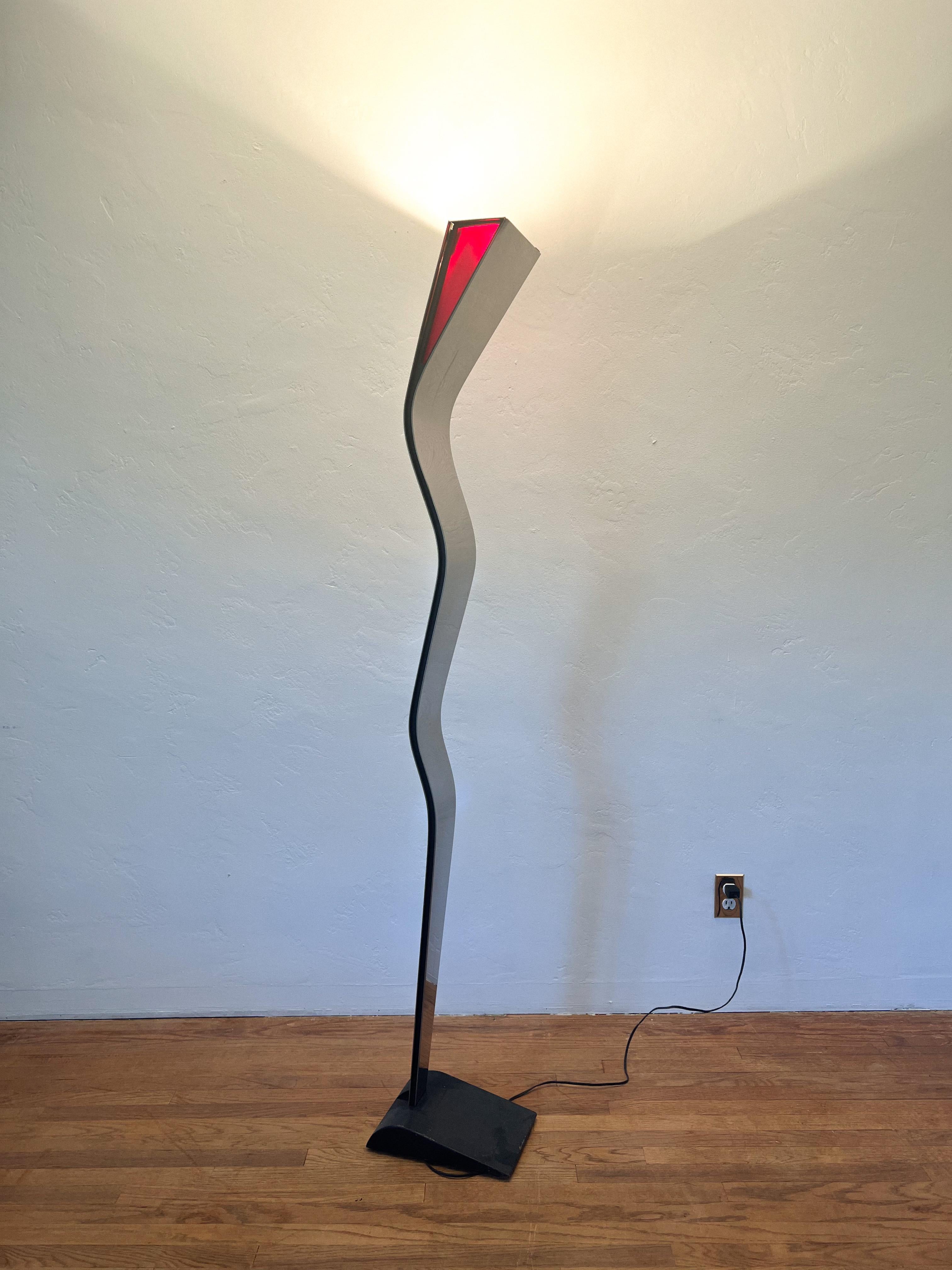 1970s Postmodern Sculptural Floor Lamp in the Style of Fontana Arte For Sale 3