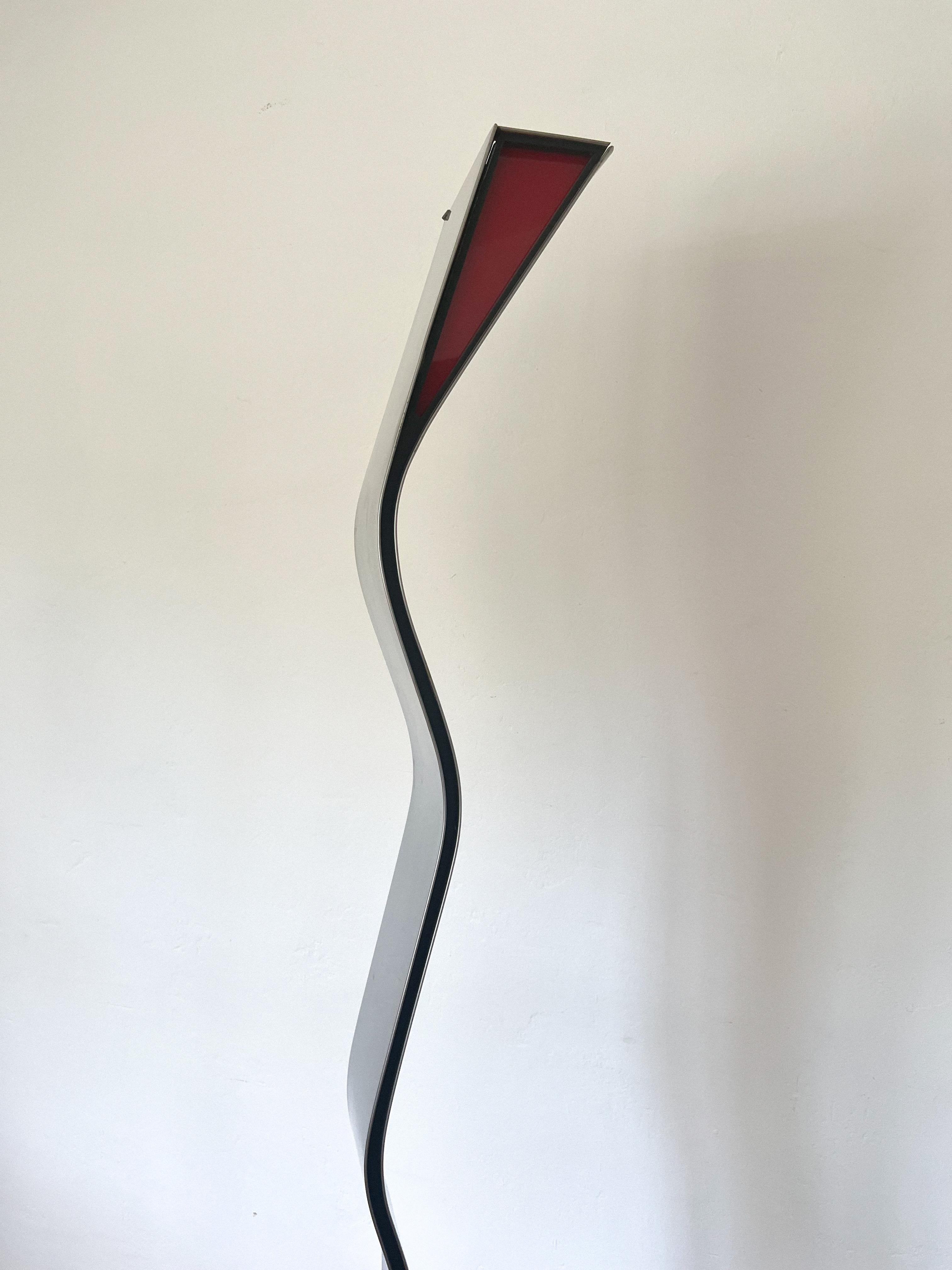 1970s Postmodern Sculptural Floor Lamp in the Style of Fontana Arte For Sale 4