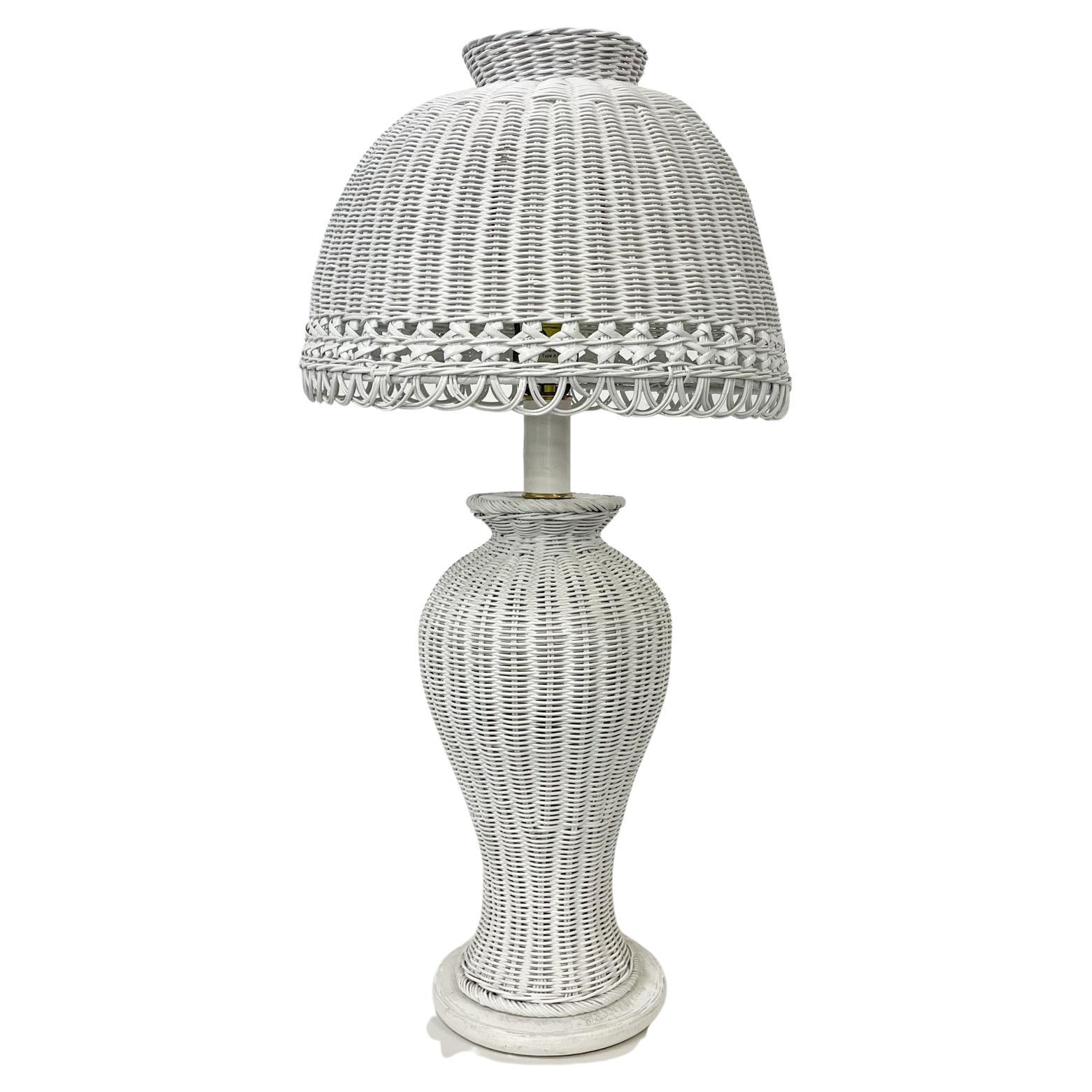 1970s Pretty Vintage White Wicker Sculptural Table Lamp Scalloped Dome Shade