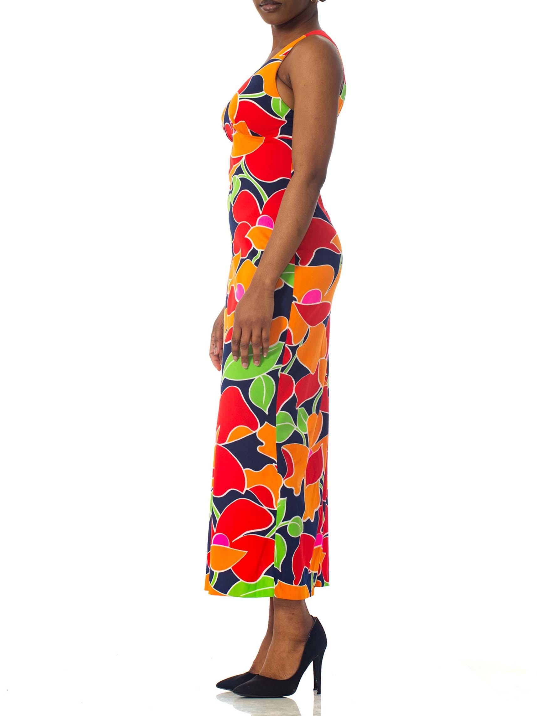 1970S Printed Floral Polyester Jersey Resort Maxi Dress With Built In Cups In Excellent Condition In New York, NY