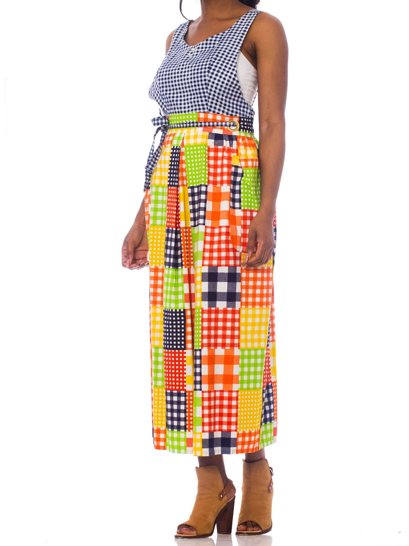 1970S Printed Patchwork Cotton Pinafore Wrap Dress In Excellent Condition In New York, NY