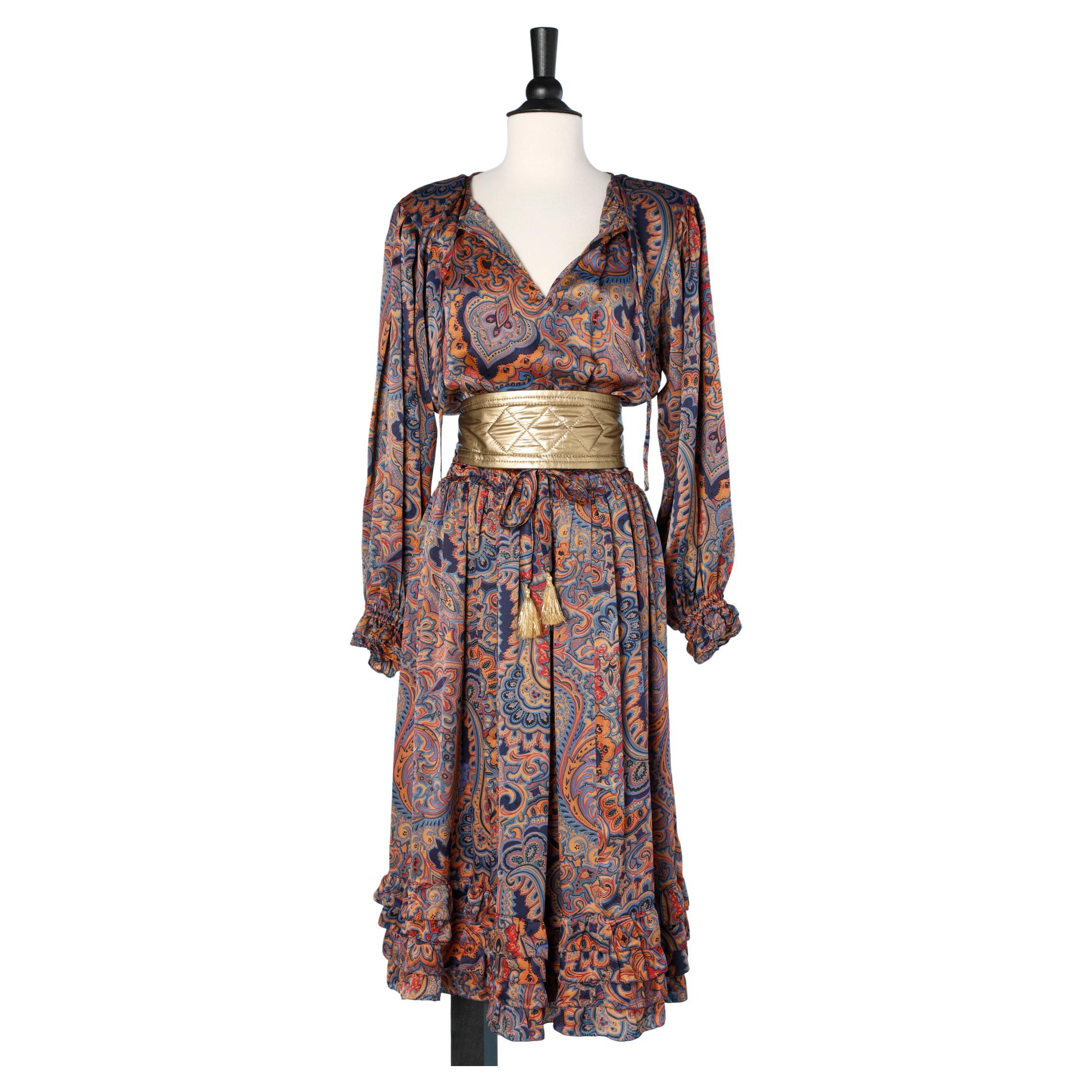 1970's printed silk dress with gold belt Blondie  For Sale