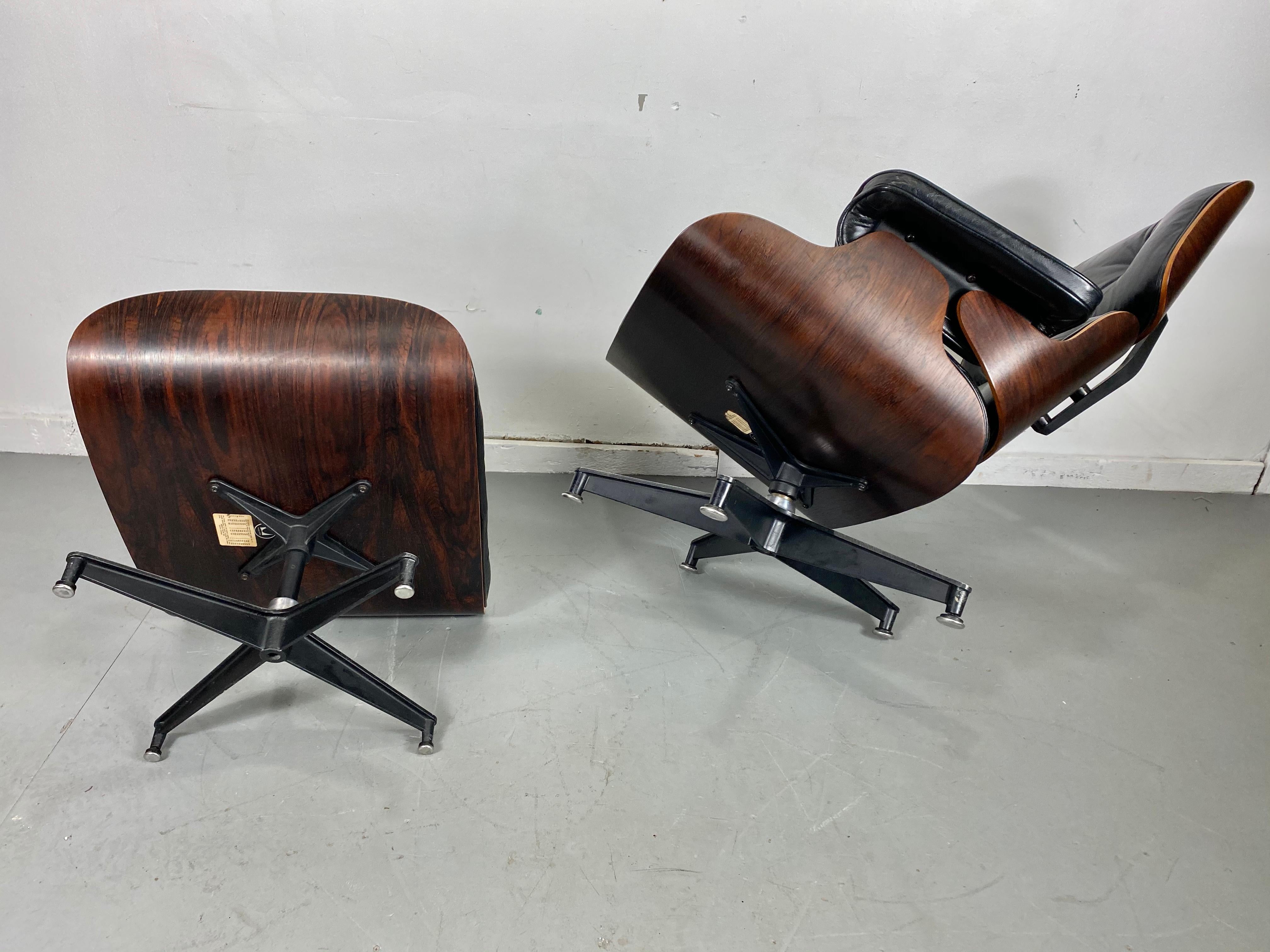1970s Production Eames 670 & 671 Rosewood and Leather Lounge Chair Herman Miller 11