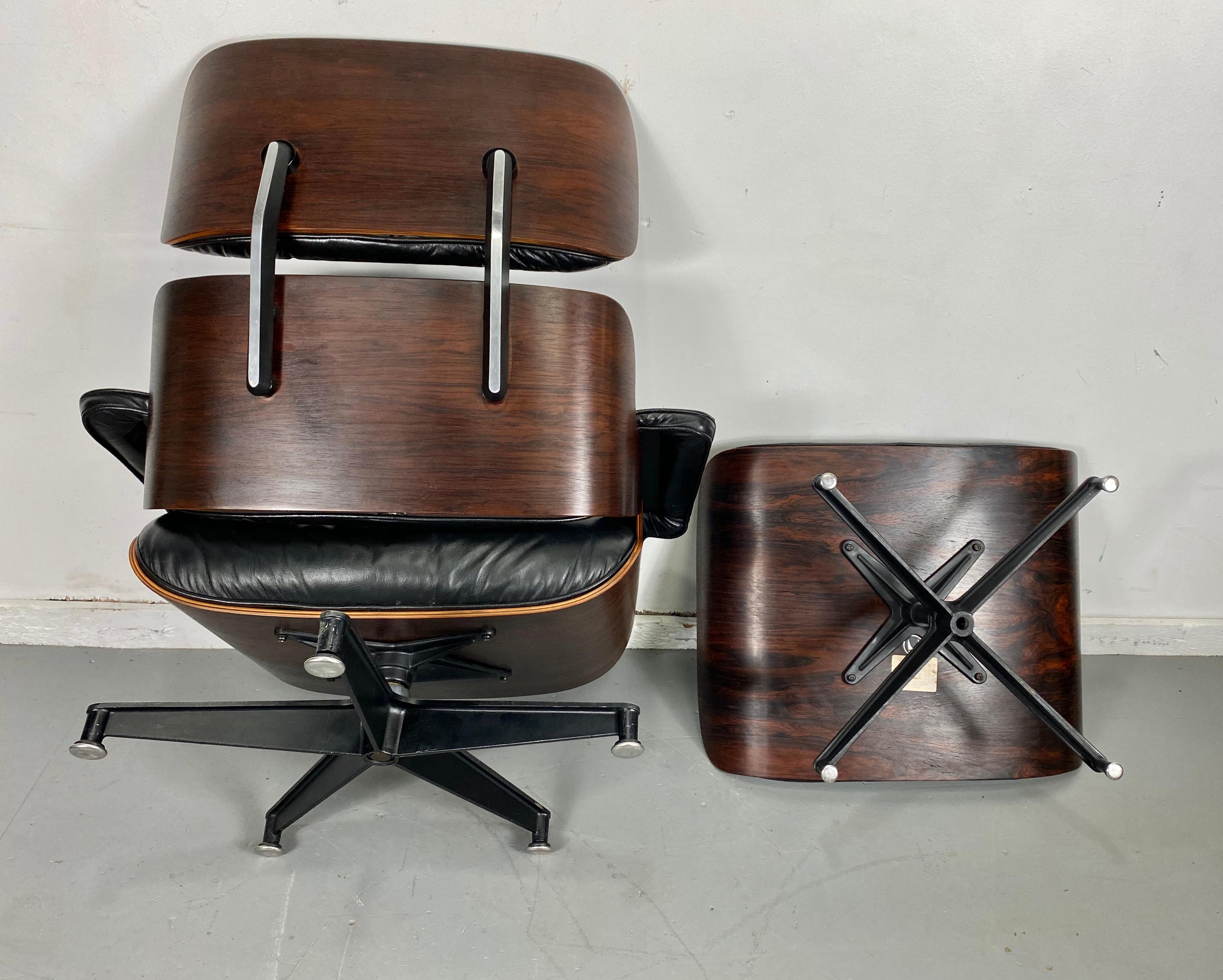 1970s Production Eames 670 & 671 Rosewood and Leather Lounge Chair Herman Miller 1