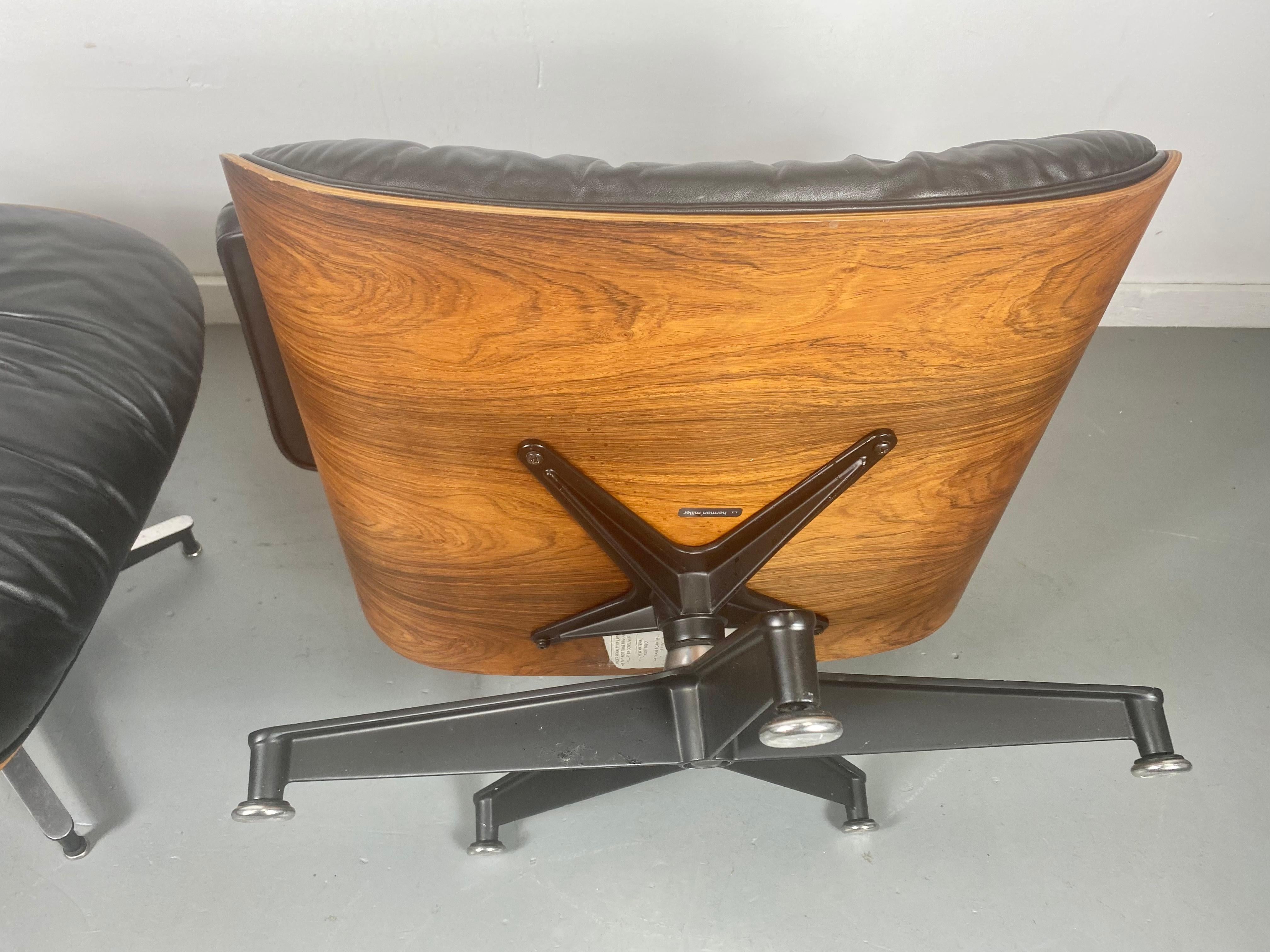 1970s Production Eames 670 & 671 Rosewood and Leather Lounge Chair Herman Miller 3