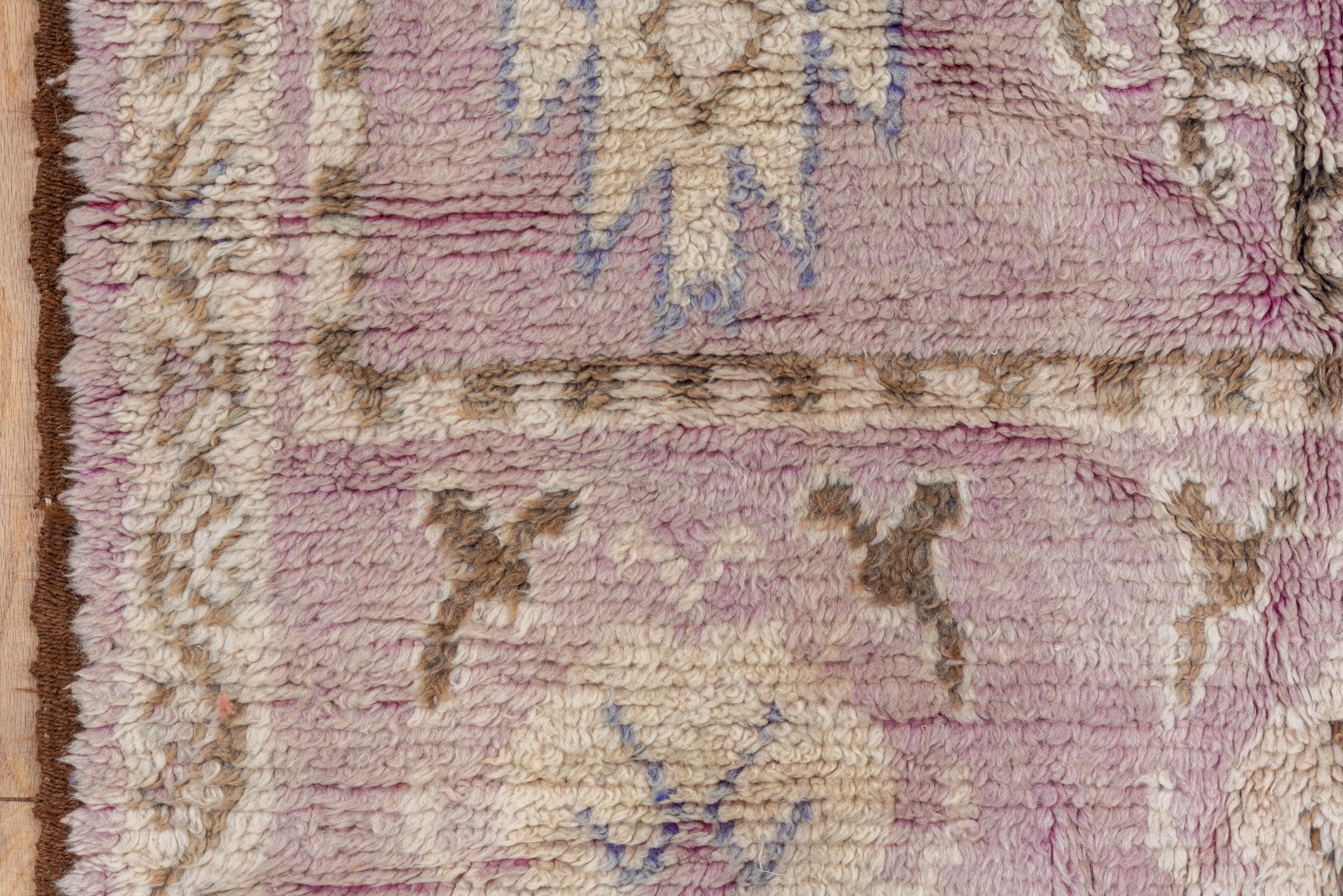 1970s Purple Center Medallion Moroccan Rug In Good Condition For Sale In New York, NY