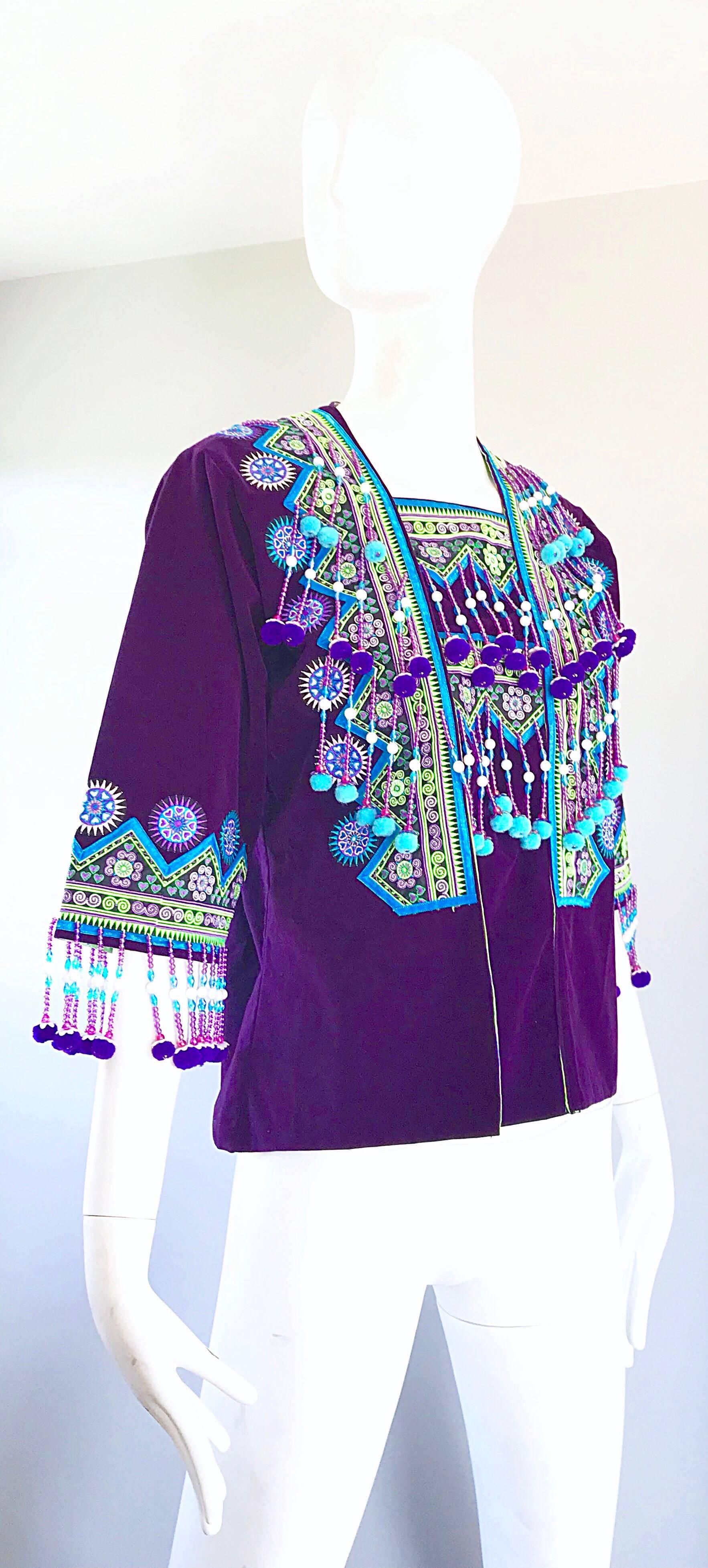 1970er Lila Hmong Samt Boho Samt Perlen Pom Vintage 70er Kimono Shirt Jacke im Angebot 4