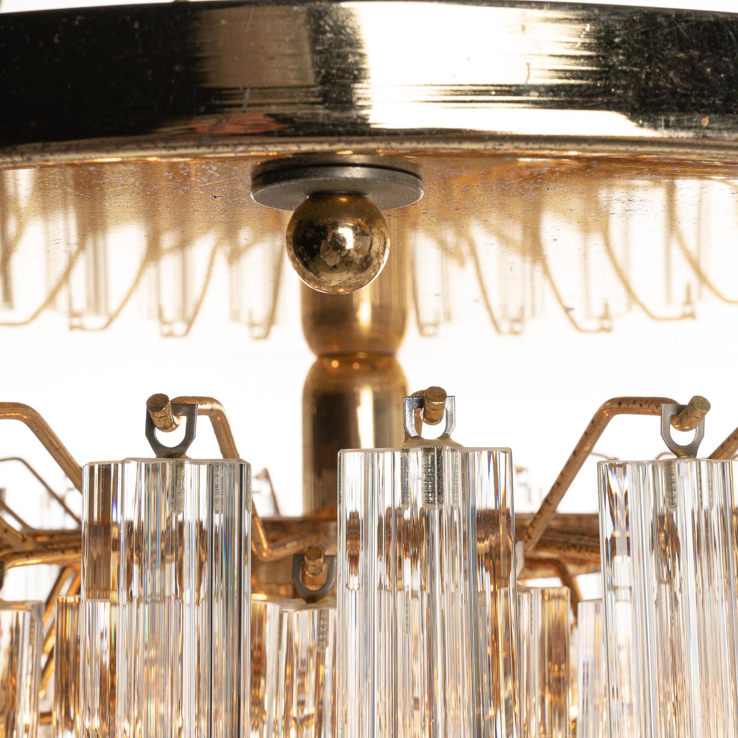 1970's Quadriedri Murano Glass and Brass Chandelier by Venini For Sale 6